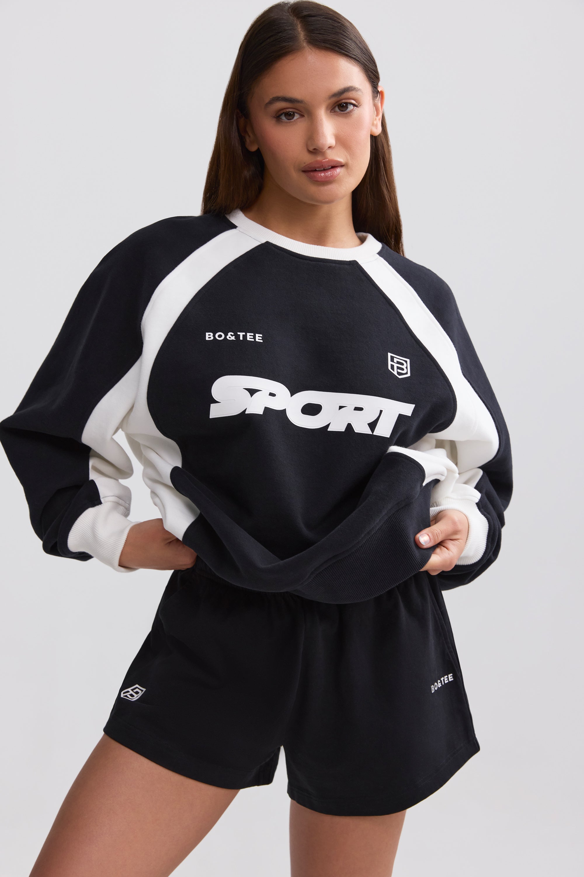 Oversized Colourblock Sweatshirt in Black、mySite、solidvoid