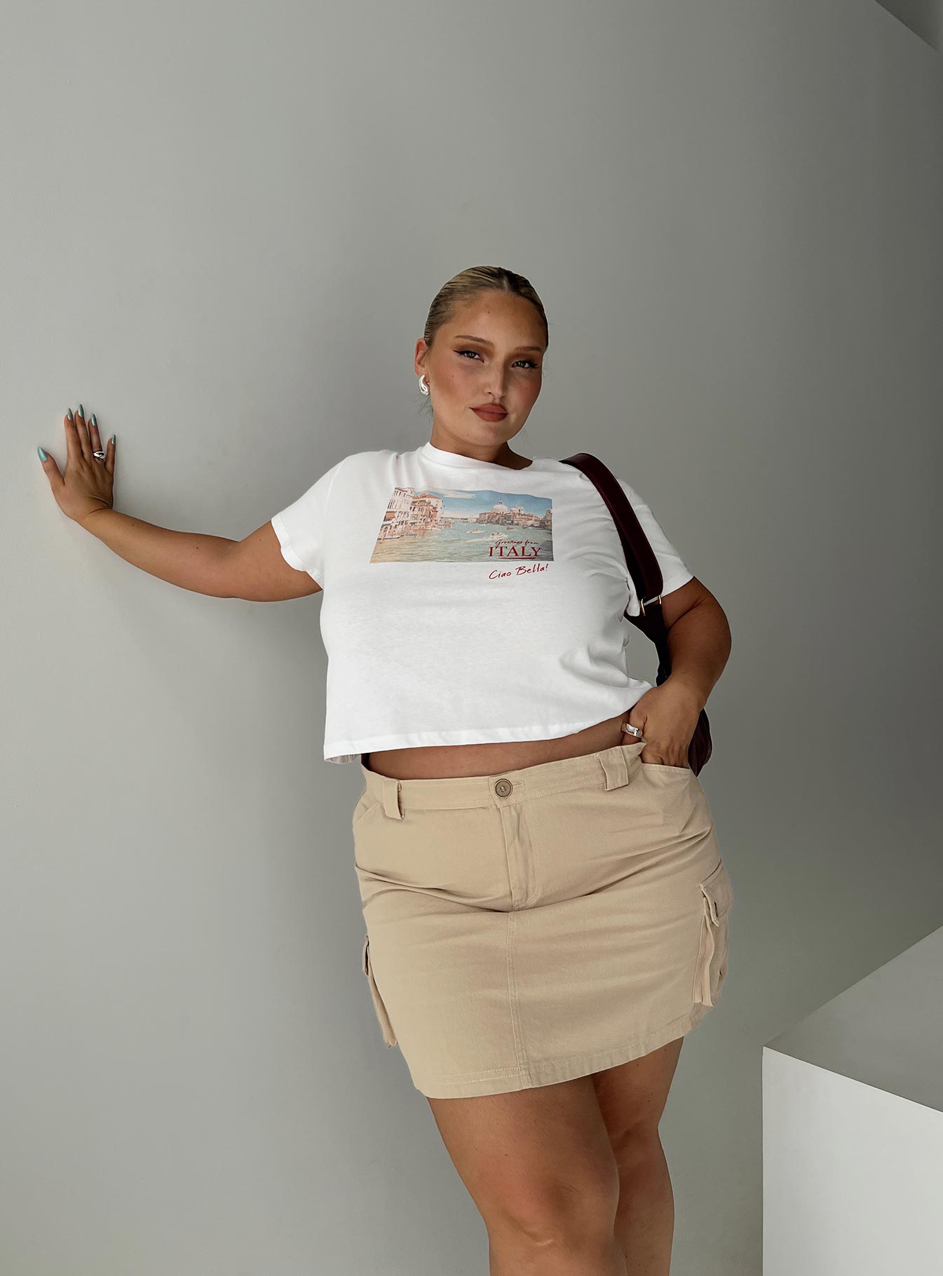 Italy Love Tee Ivory Curve、mySite、solidvoid