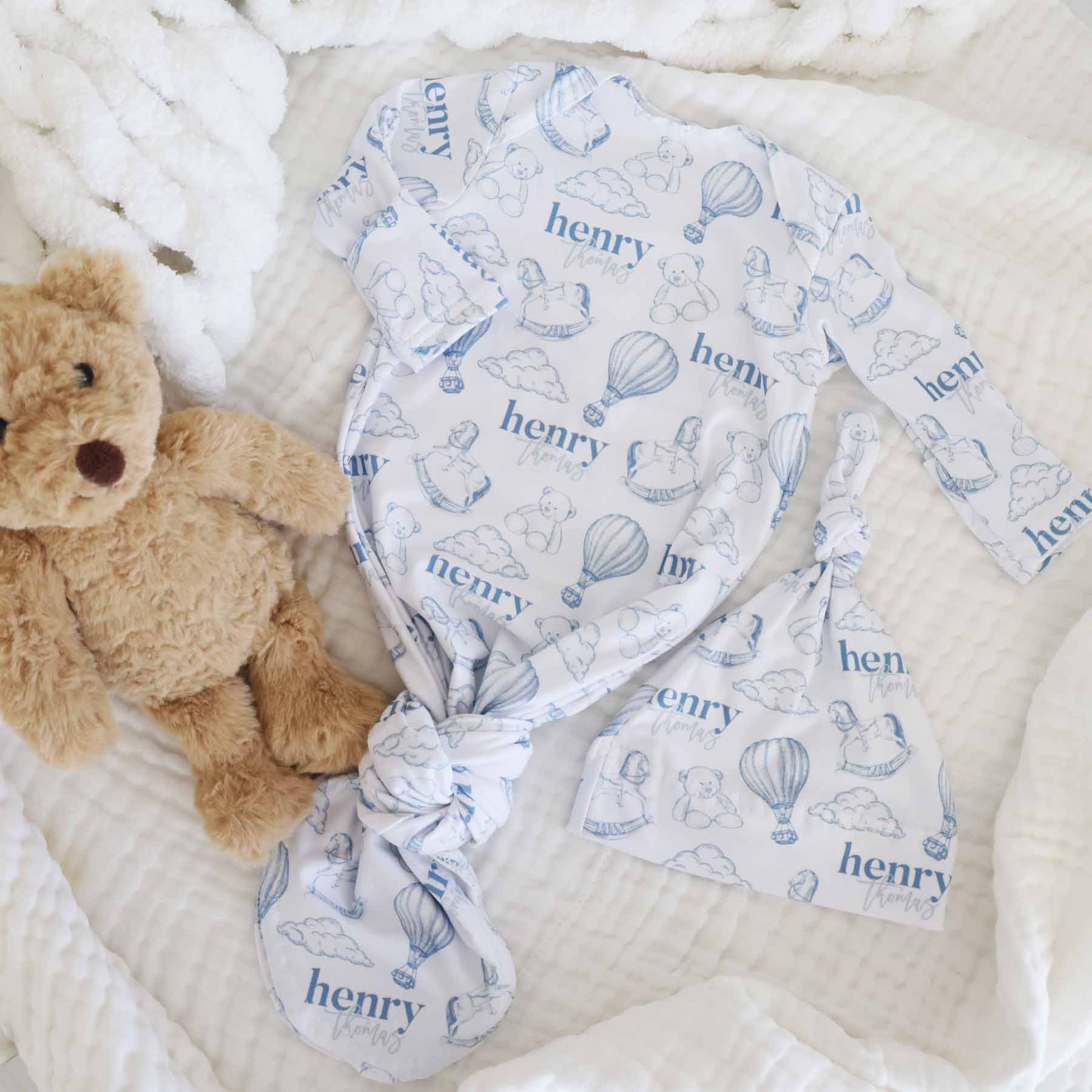  Up In The Clouds Personalized Newborn Baby Knot Gown、mySite、layawaytickets