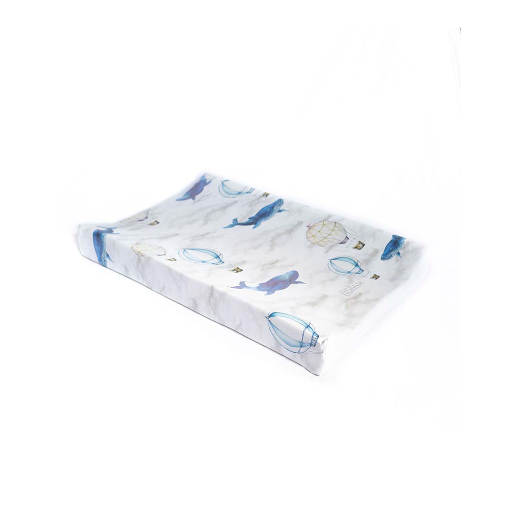  The Little Bumble Co. Anti Roll Changing Mat - Up in the Clouds、mySite、merchandisen