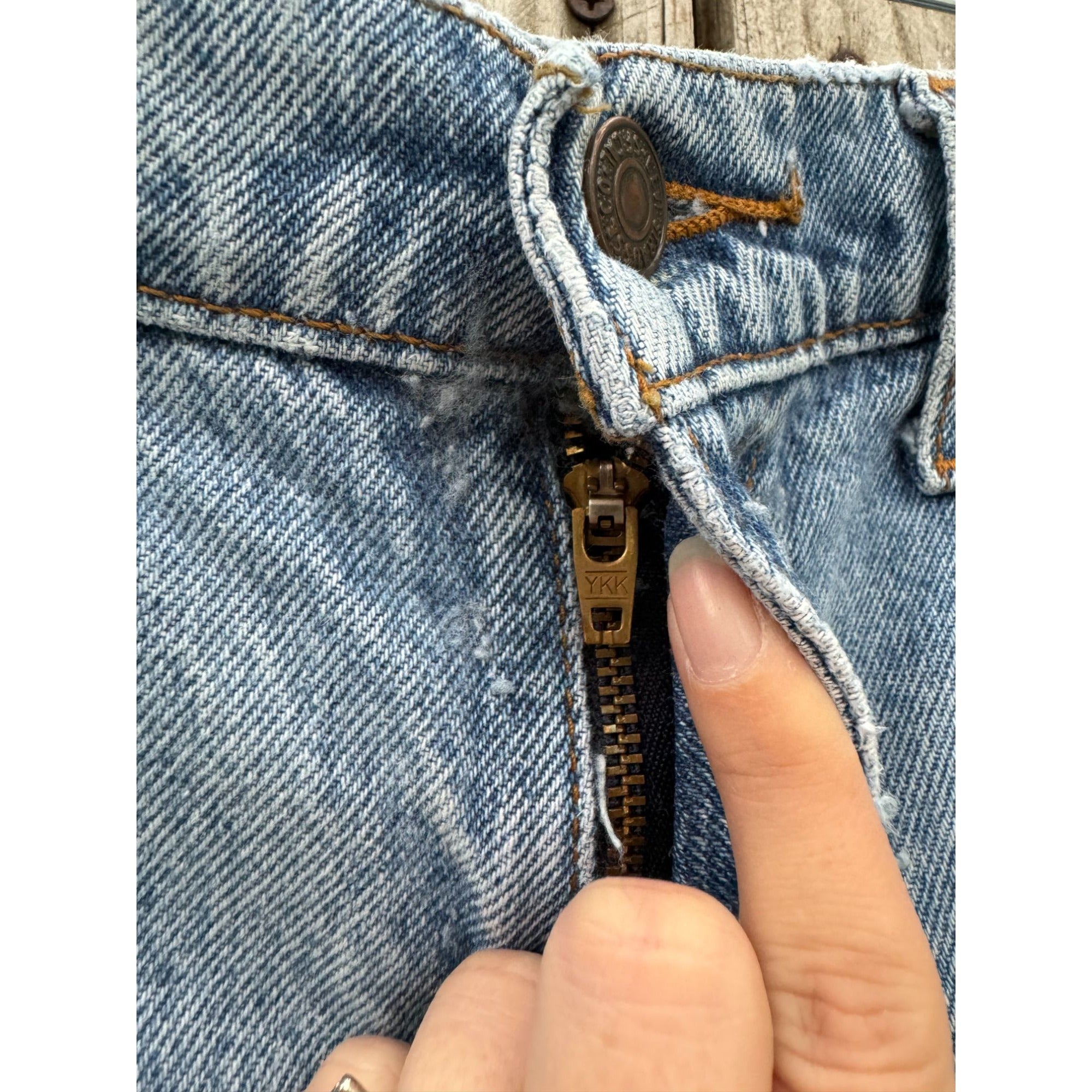 97' Levi's 550 Relaxed Fit Cut Off Raw Hem Denim Jean Shorts 34、mySite、garagedoors4me