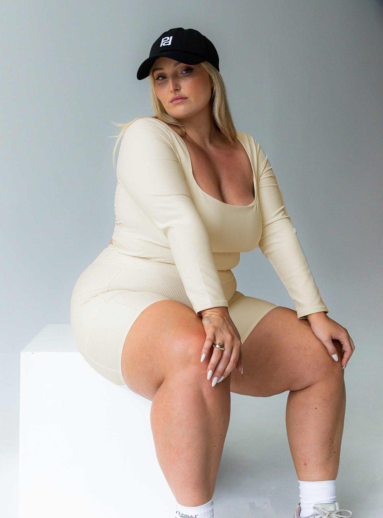 Thriving Activewear Top Latte Curve、mySite、solidvoid