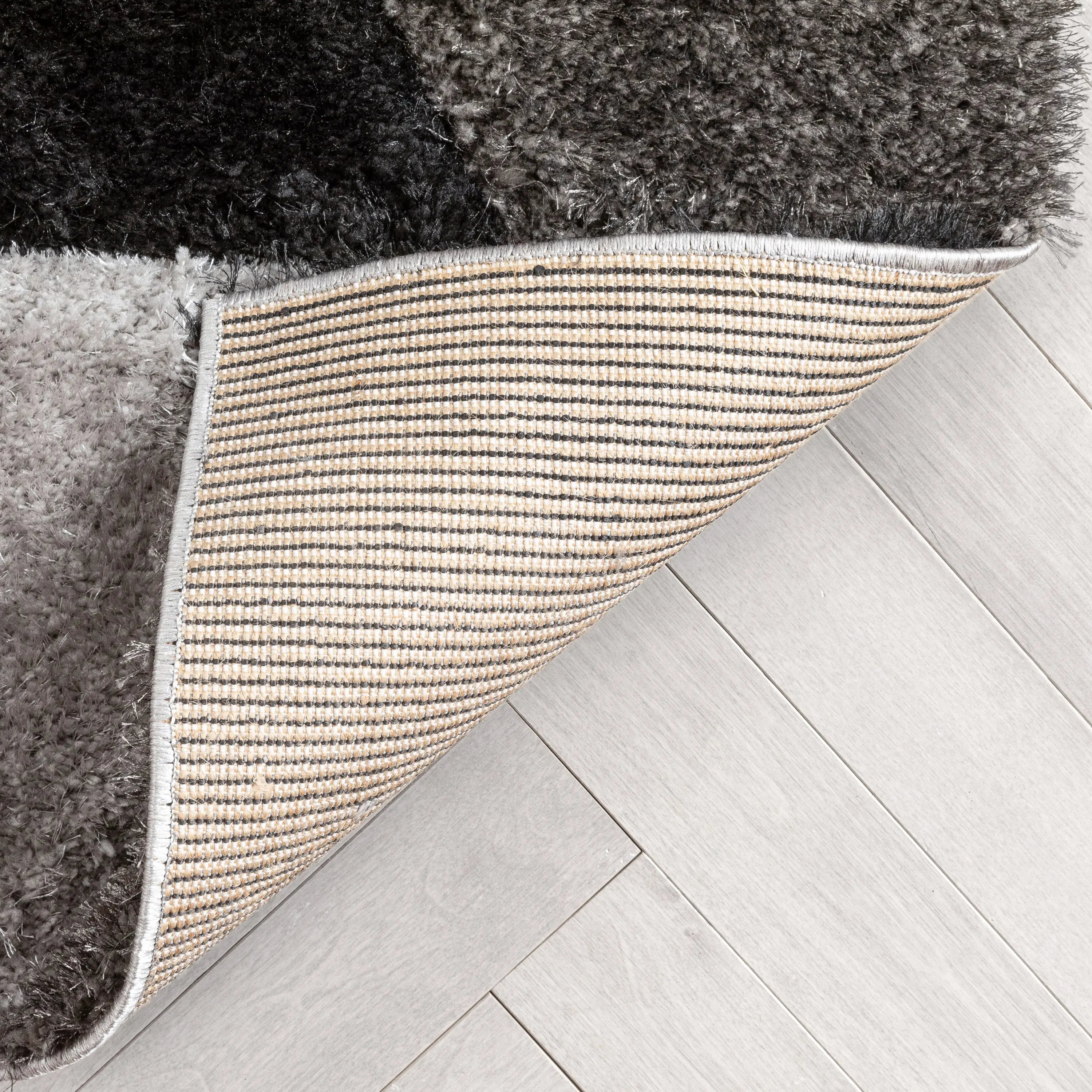 Holland Modern Geometric Black 3D Textured Thick & Soft Shag Rug、mySite、gigharbornorthrealestate