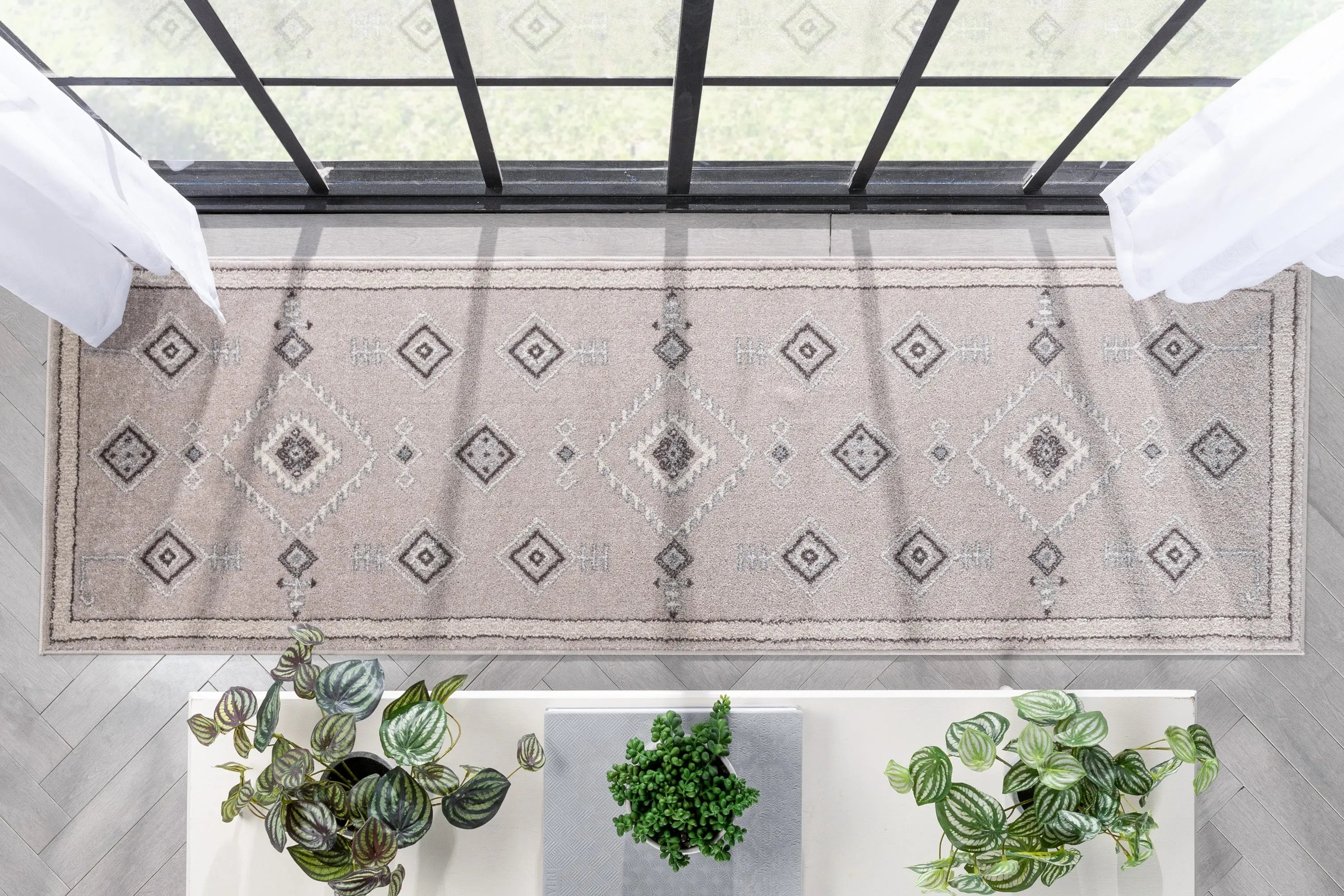 Azra Tribal Medallion Beige Rug、mySite、gigharbornorthrealestate