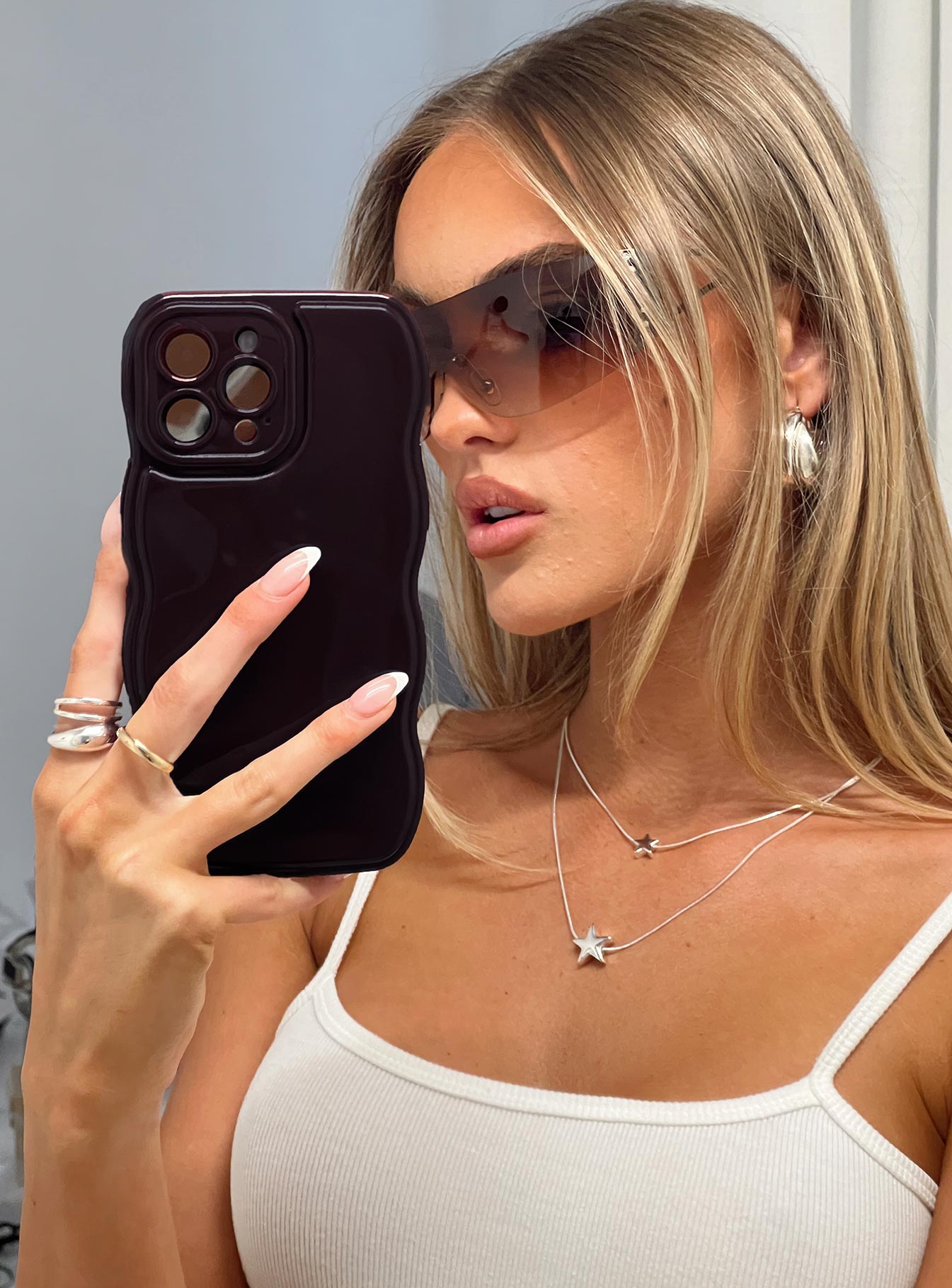 Ravenna Iphone Case Burgundy、mySite、solidvoid