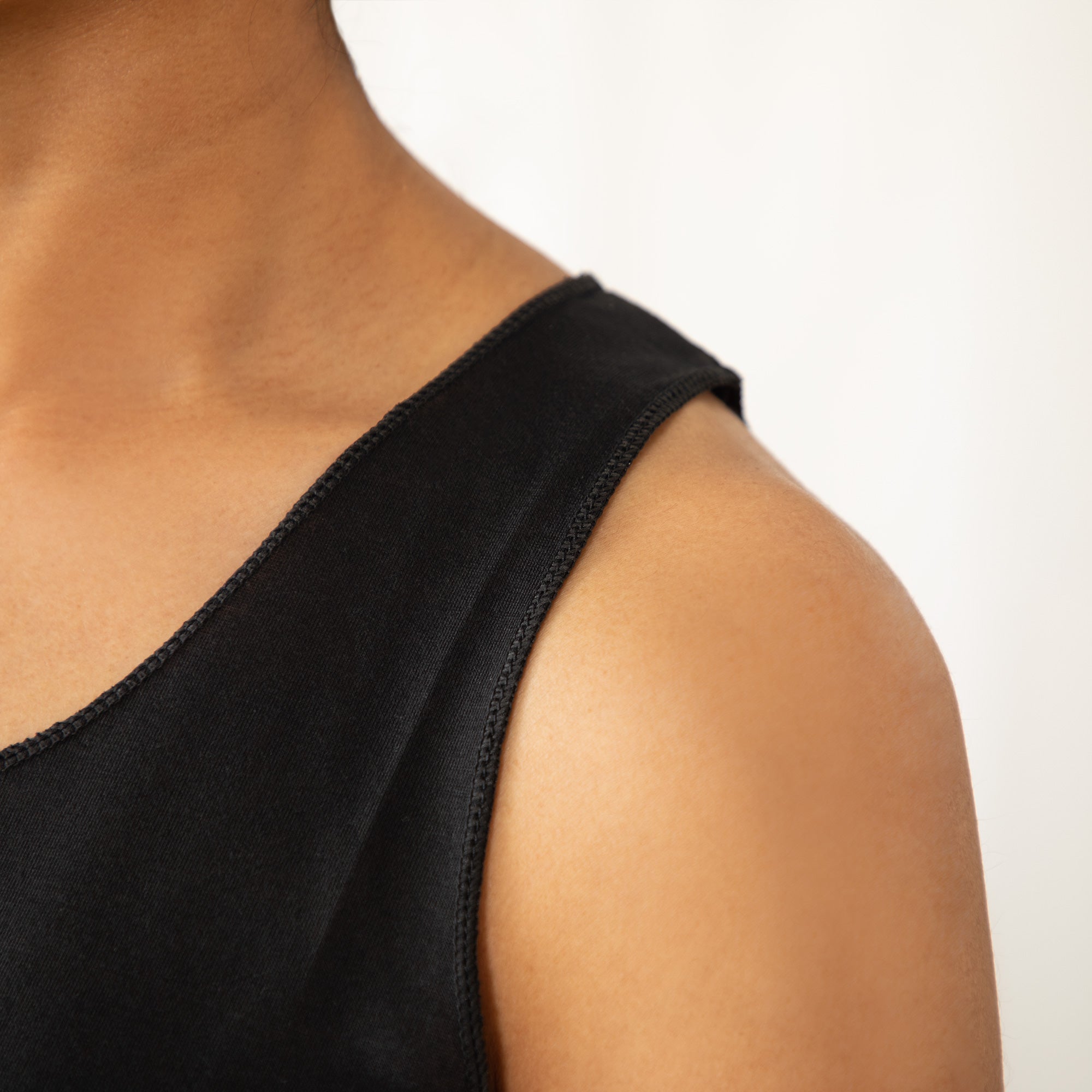 Intricate Turtle Tank Top、mySite、camillekostekn