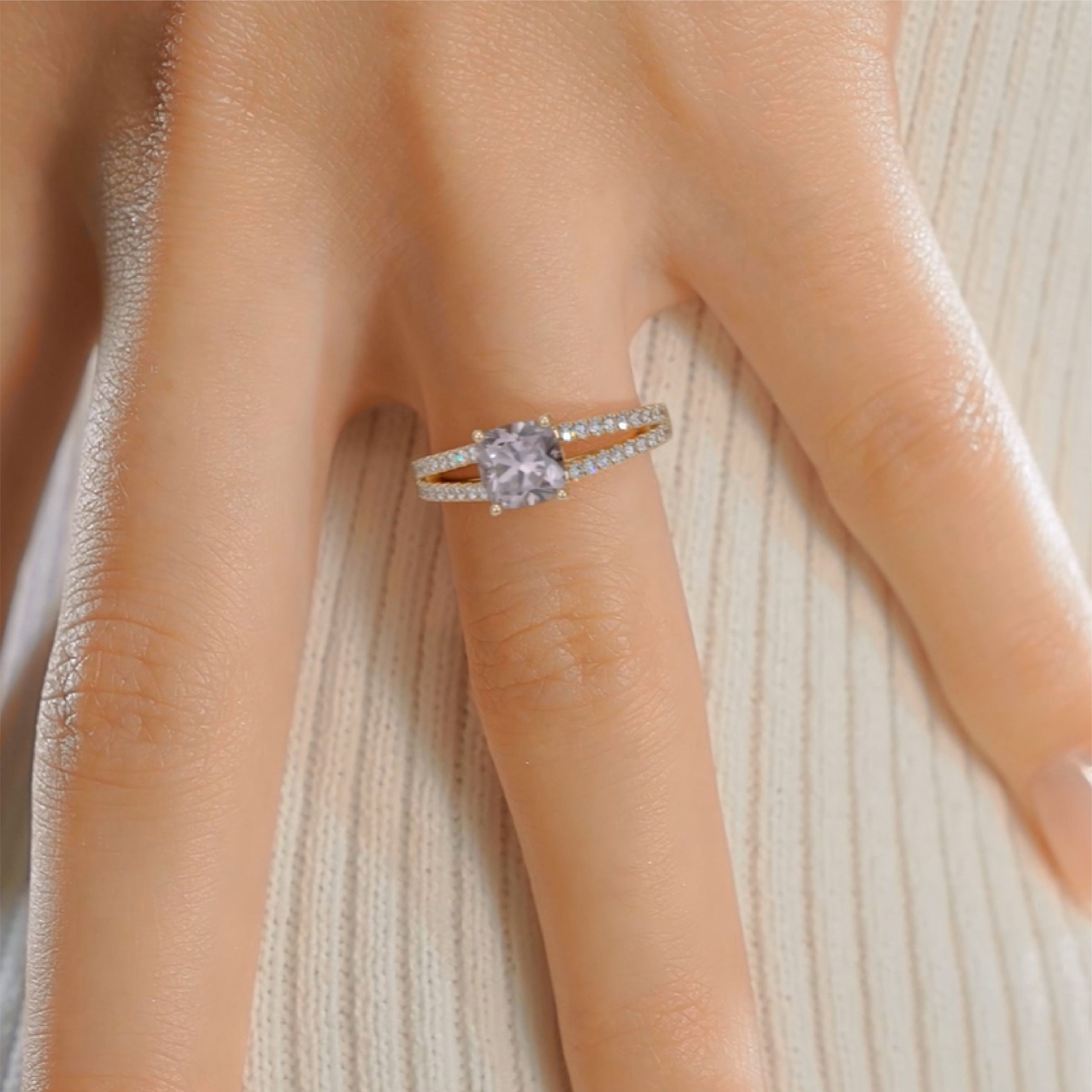 Sadie Pink Gemstone & Diamonds Ring (2.05 Carat) -18K Yellow Gold、mySite、hinf8tx79