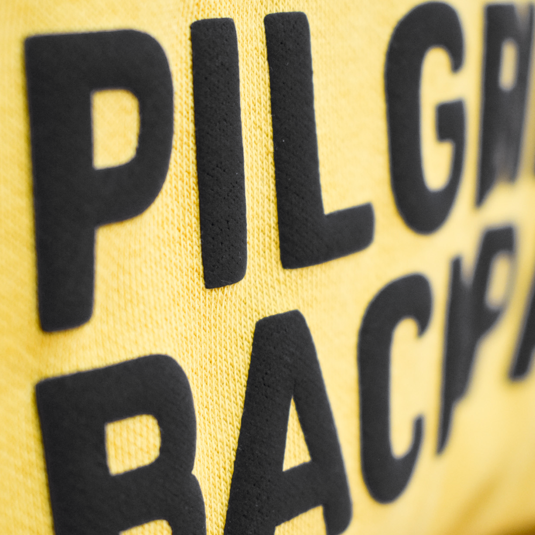 FELPA PILGRIM’S BACKPACK GIALLA CON LOGO NERO STAMPA SPESSORATA、mySite、topwebapps