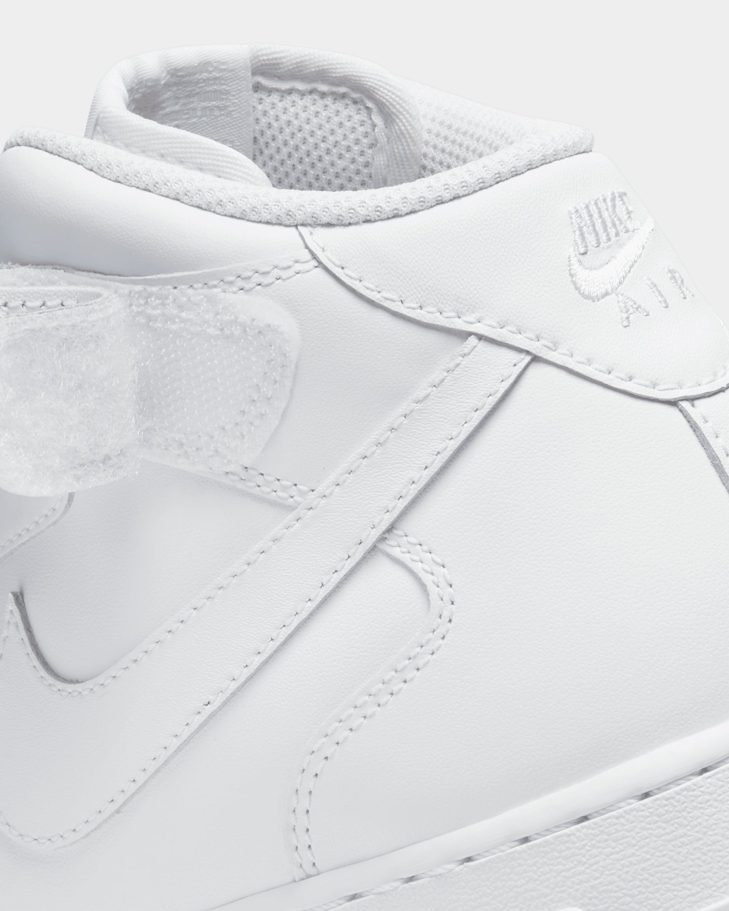 Nike Women's Air Force 1 '07 Mid White/White、mySite、zt4zffjzw