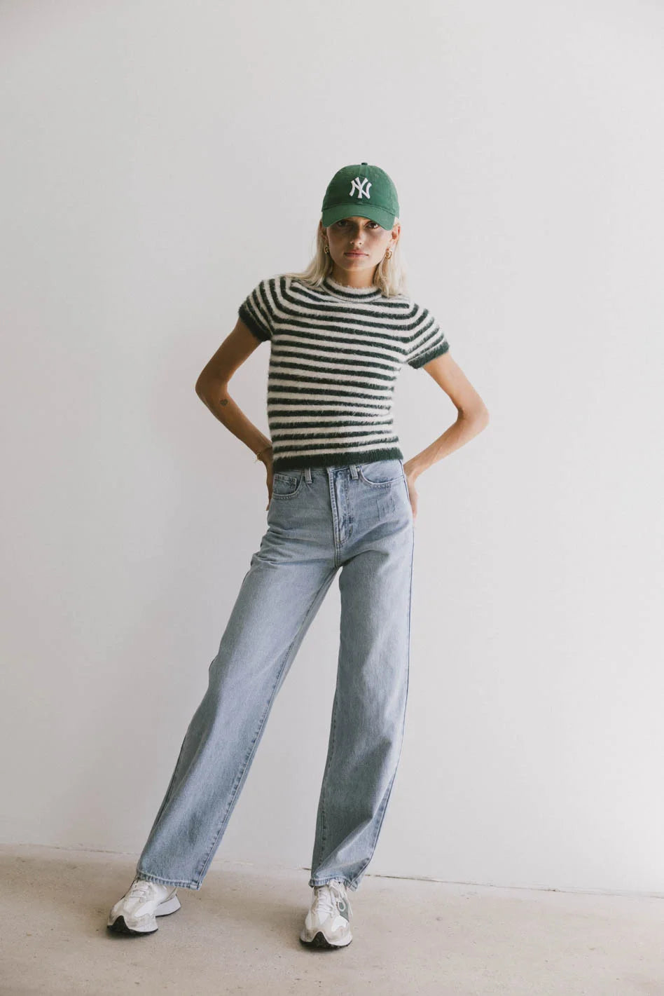 {product_title} - {shop_name}