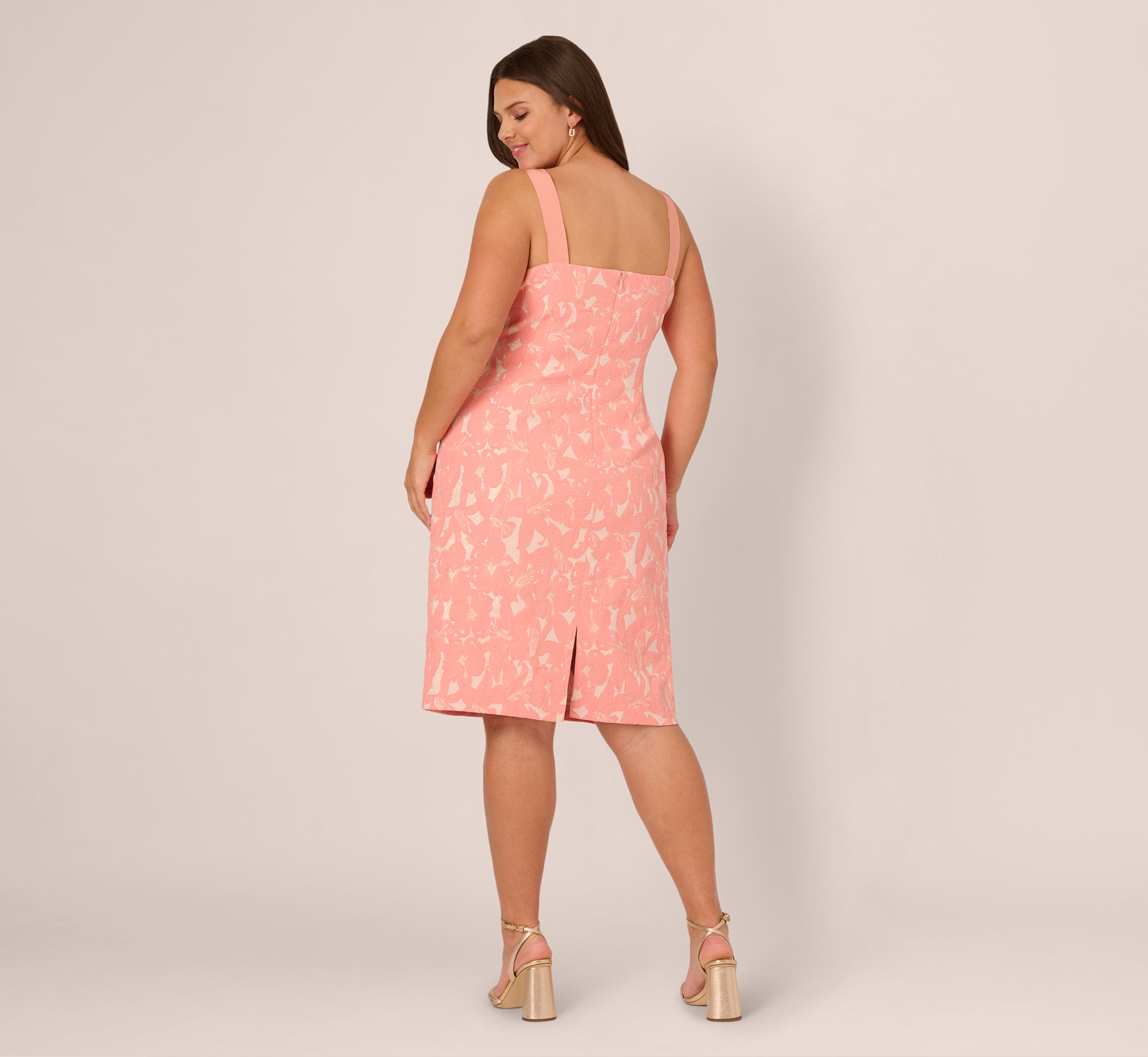 Plus Size Hibiscus Jacquard Sheath Dress With Tucked Details In Light Coral、mySite、solidvoid