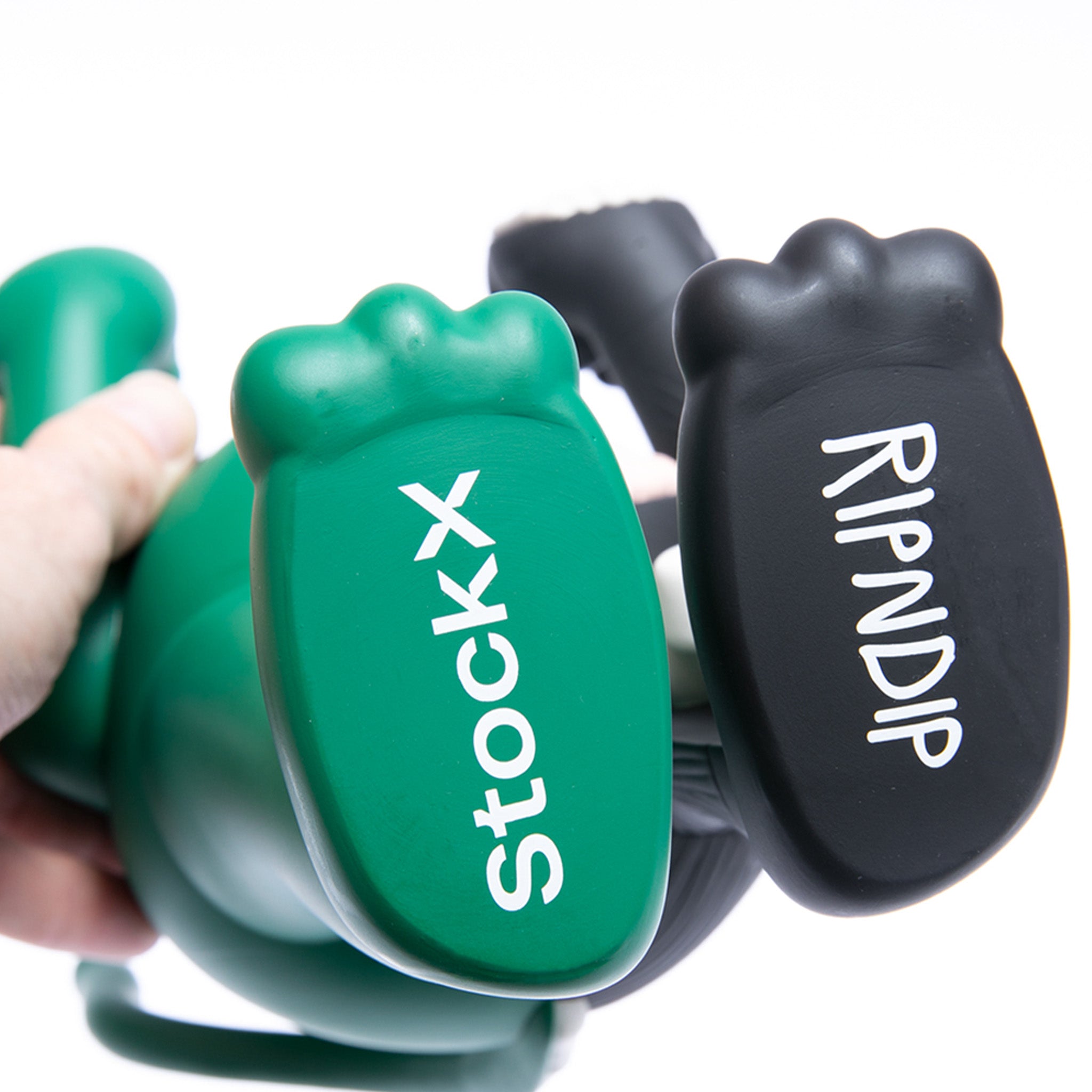 {product_title} - {shop_name}