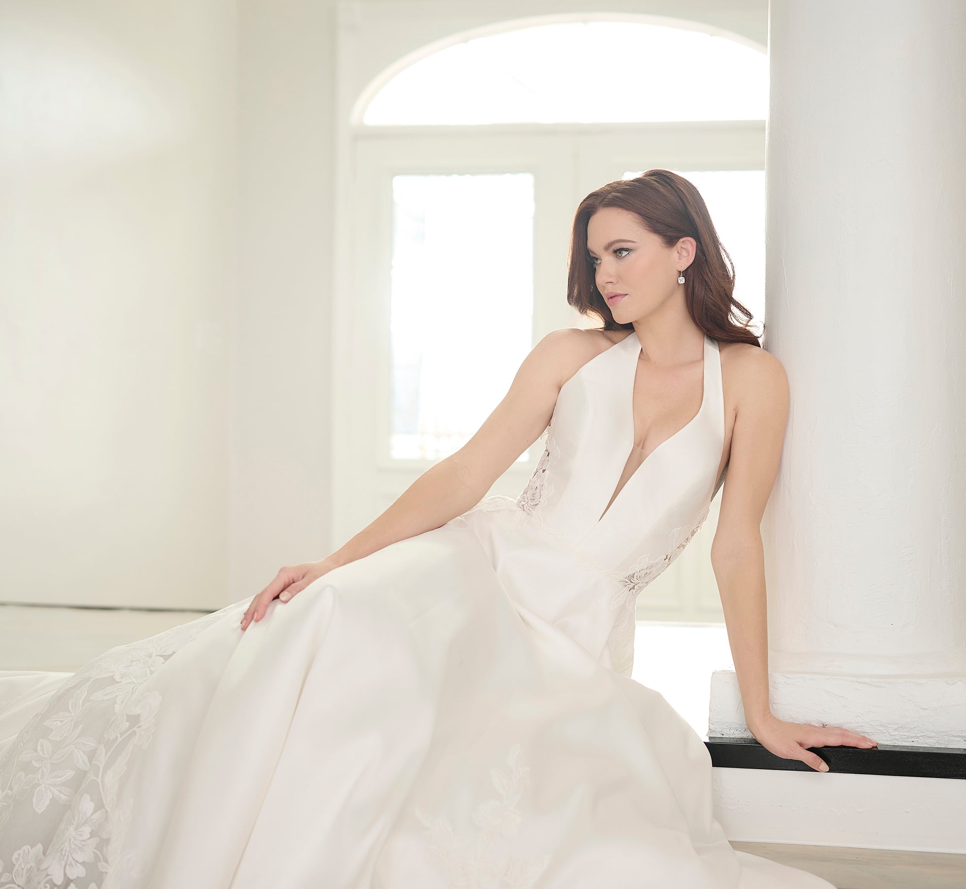 Mikado And Lace A-Line Gown In Ivory Nude、mySite、solidvoid