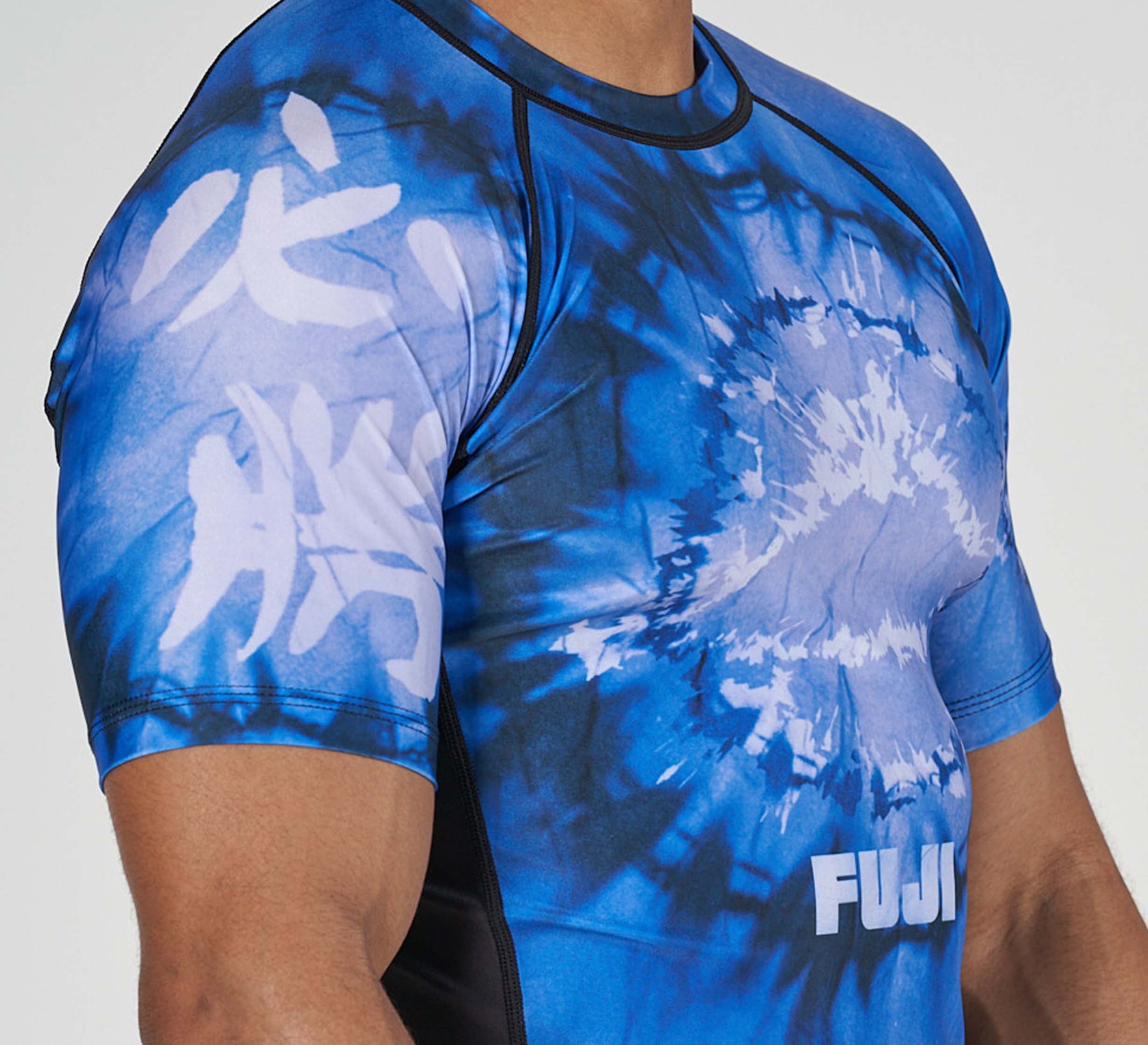 Tie Dye Flex Lite Rashguard Blue、mySite、gigharbornorthrealestate