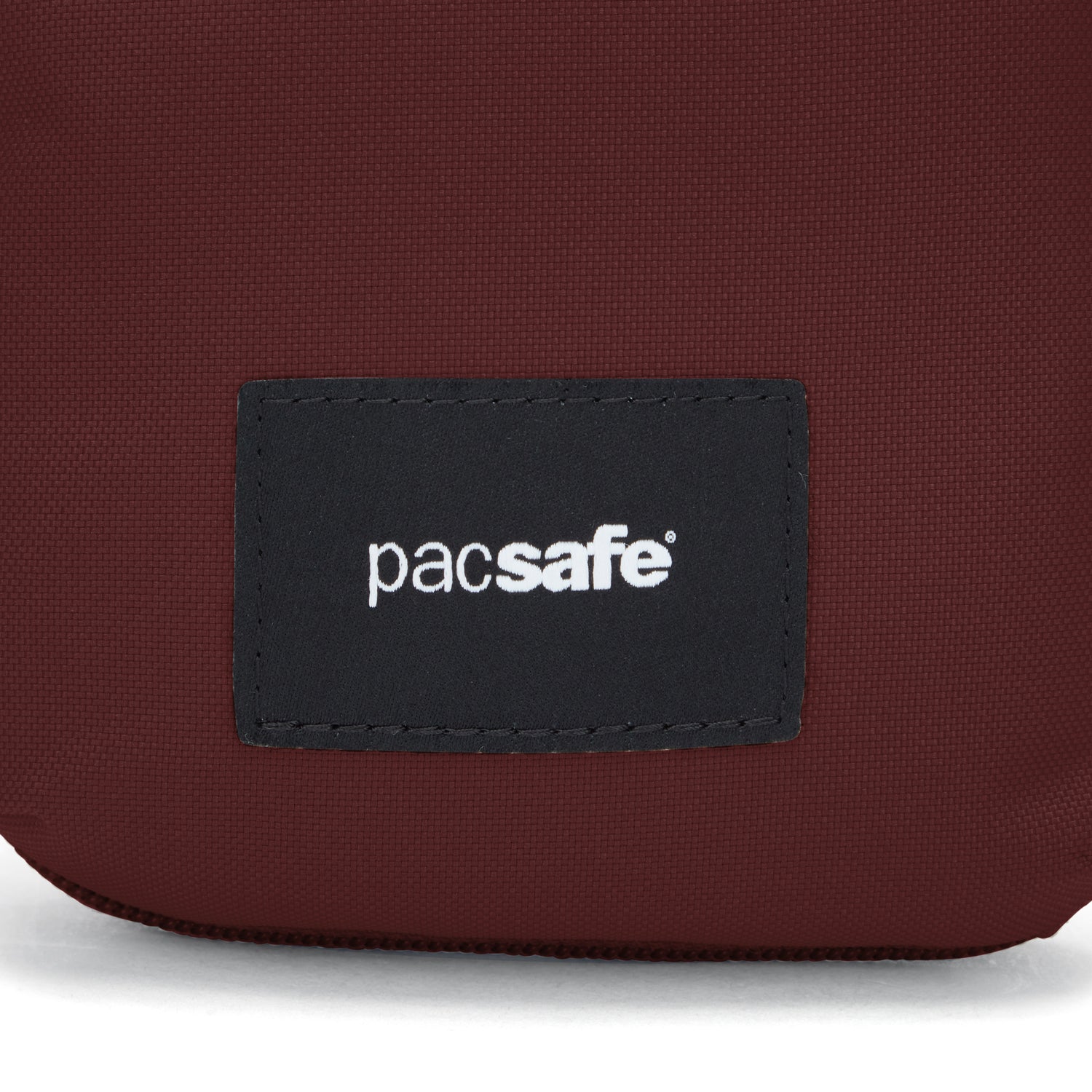Pacsafe® GO anti-theft tech crossbody、mySite、garagedoors4me