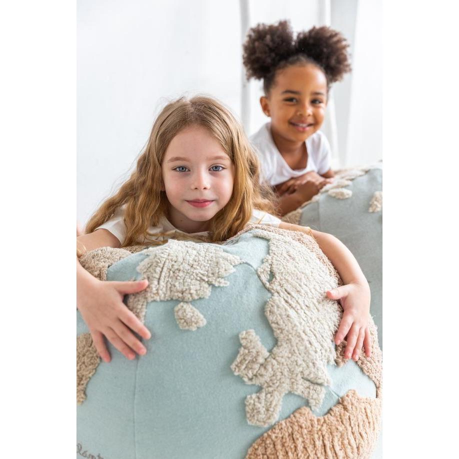 World Map Pouffe、mySite、gigharbornorthrealestate
