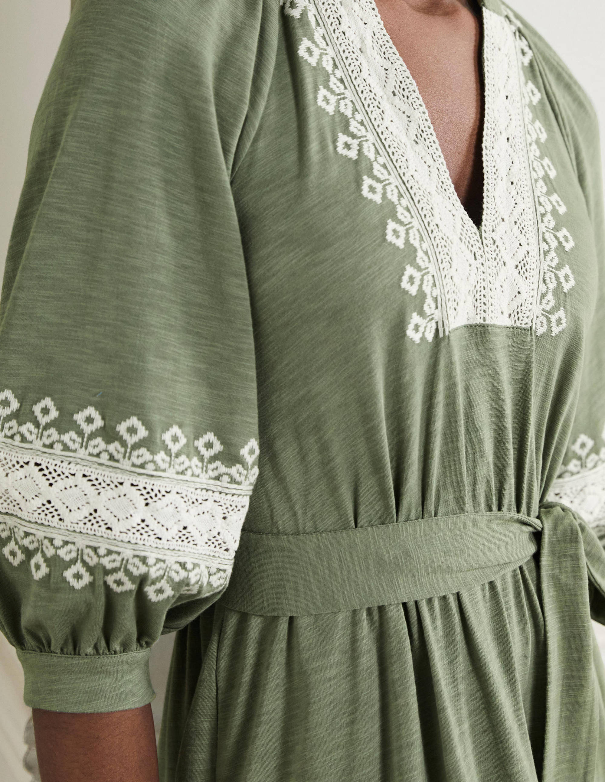  Crochet Trim Jersey Midi Dress-Alder、mySite、ashleygrahame