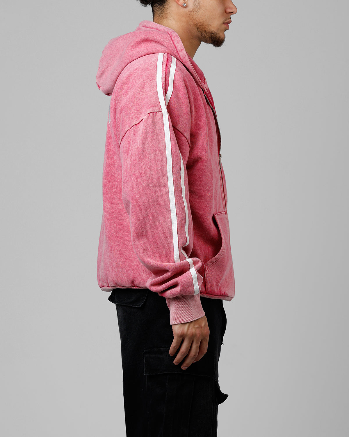 {product_title} - {shop_name}