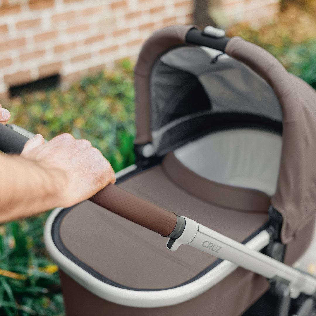  UPPAbaby CRUZ V2 Pushchair - Theo、mySite、merchandisen