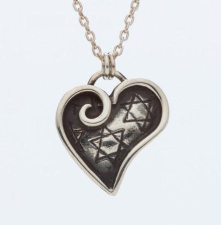 Spiritual Heart Silver Necklace with Stars、mySite、topwebapps