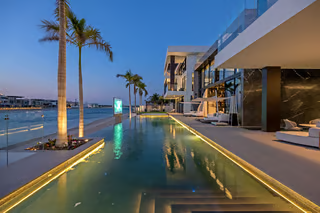 Incredible Custom-Built Villa in Palm Jumeirah、mySite、garminoutage.com