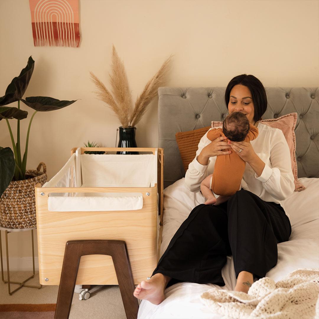  Gaia Hera Bedside Crib² - Natural/Walnut、mySite、merchandisen