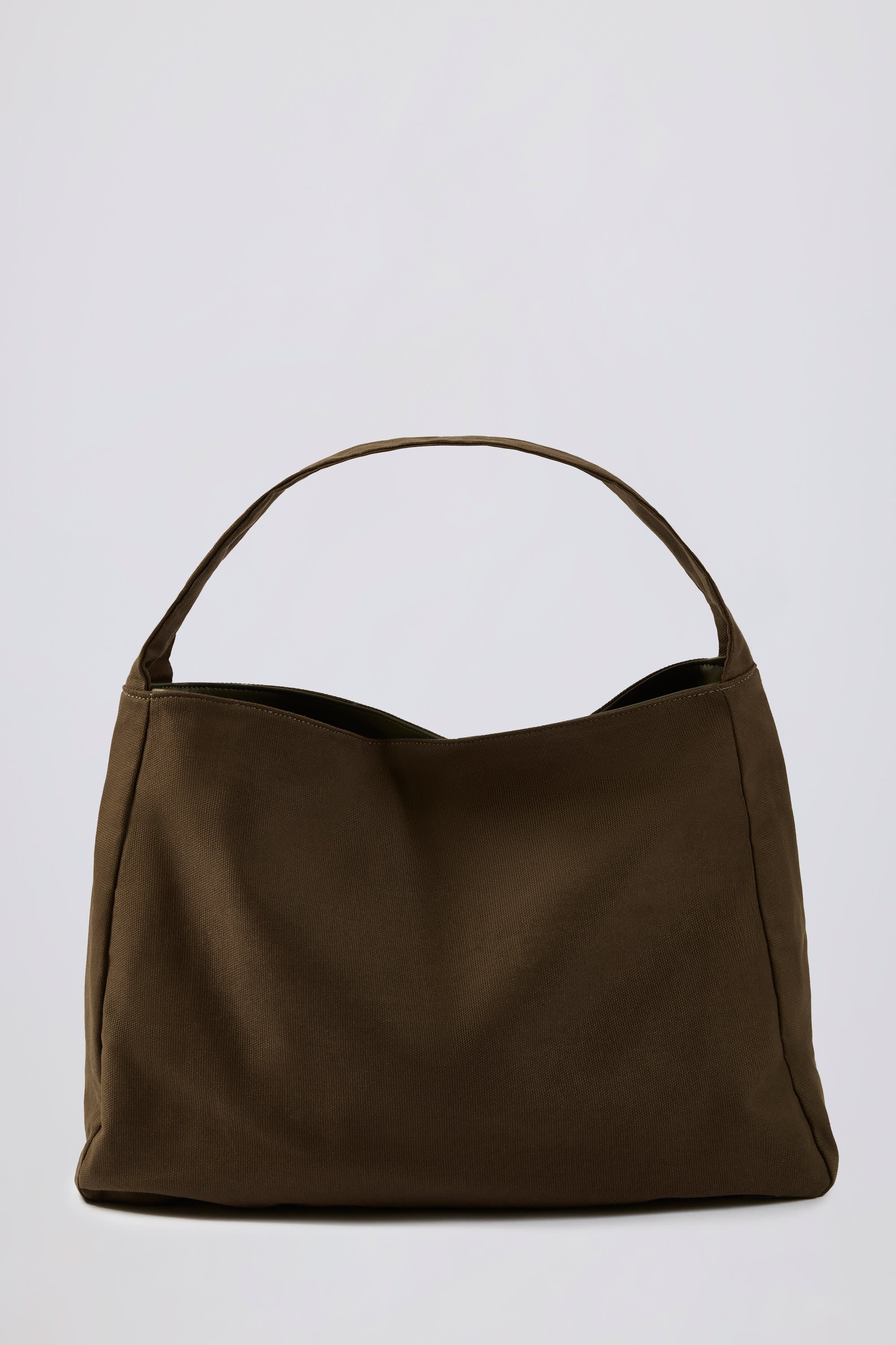 Sporty Oversized Tote Bag in Espresso、mySite、solidvoid