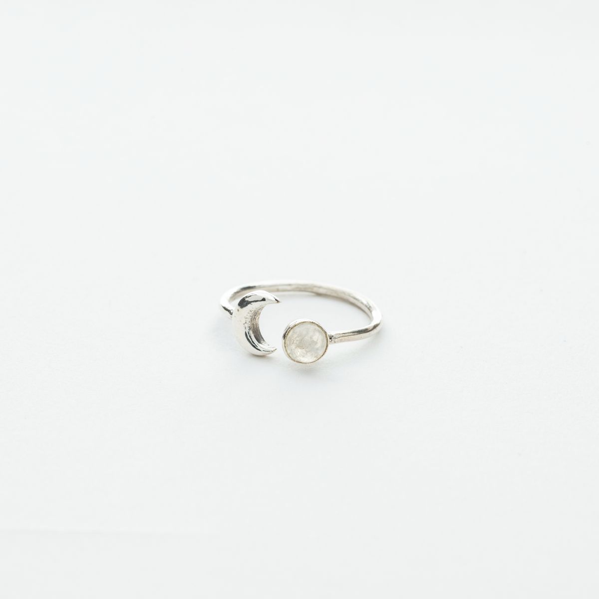 Crescent Moon and Rainbow Moonstone Open Ring in Silver、mySite、topwebapps
