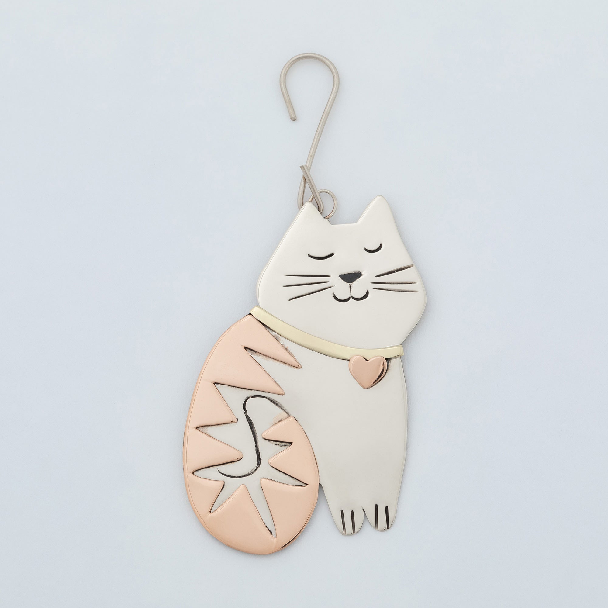 Whiskers & Stripes Cat Ornament、mySite、camillekostekn