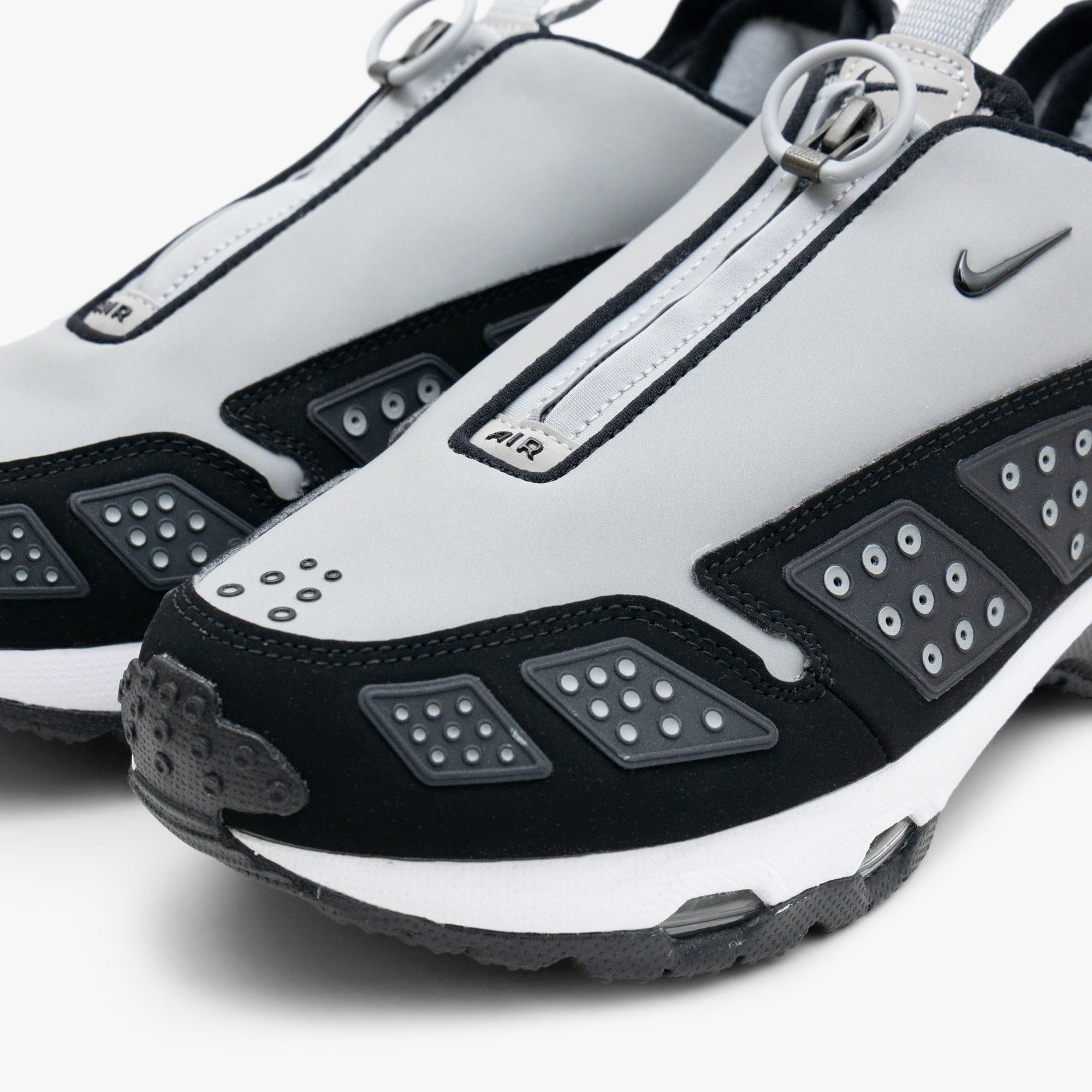  Nike Women's Air Max SNDR Silver / Black - White、mySite、merchandisen