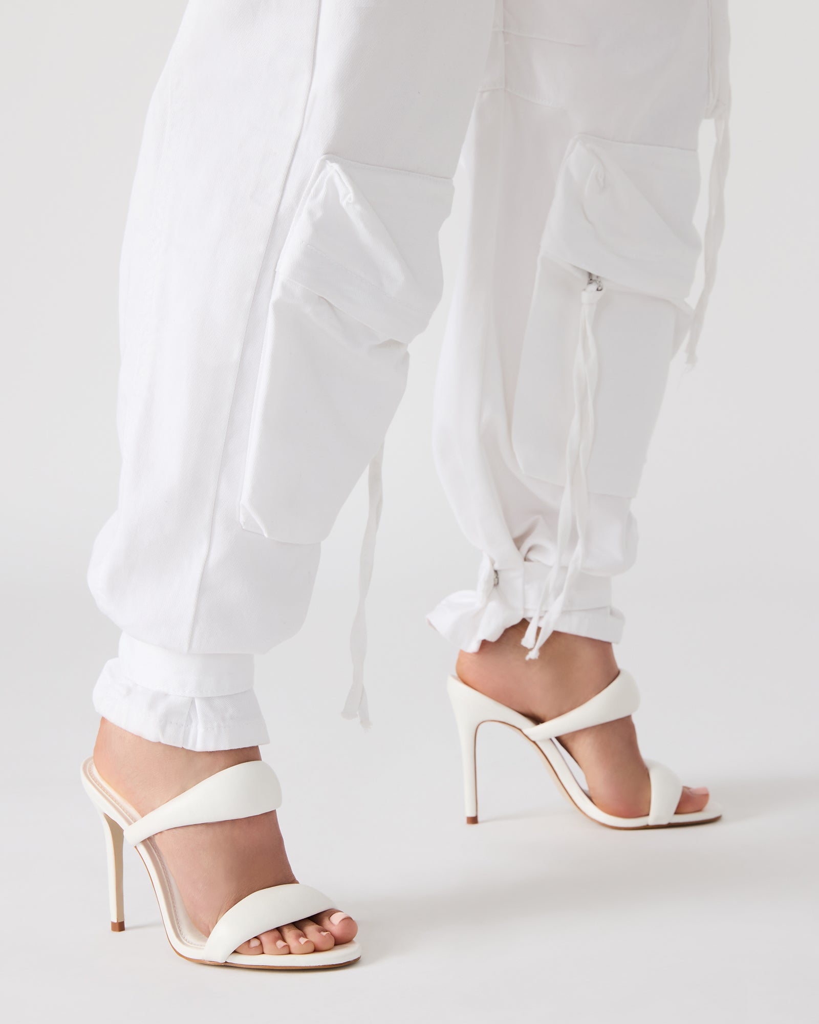 SATURN WHITE、mySite、gtrtttuynbv