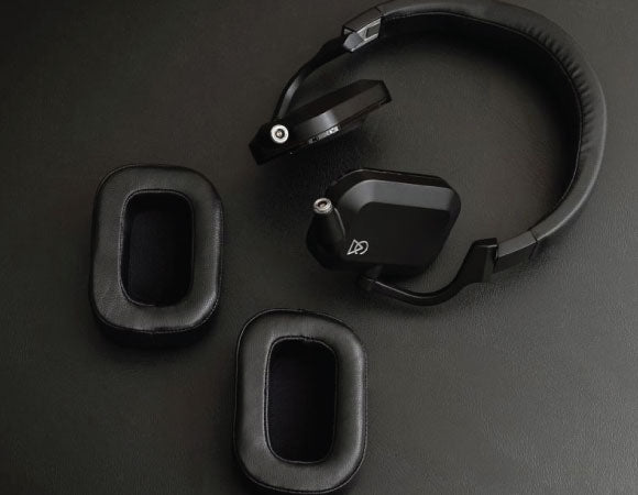 Headphone-Zone-Campfire-audio-Andromeda