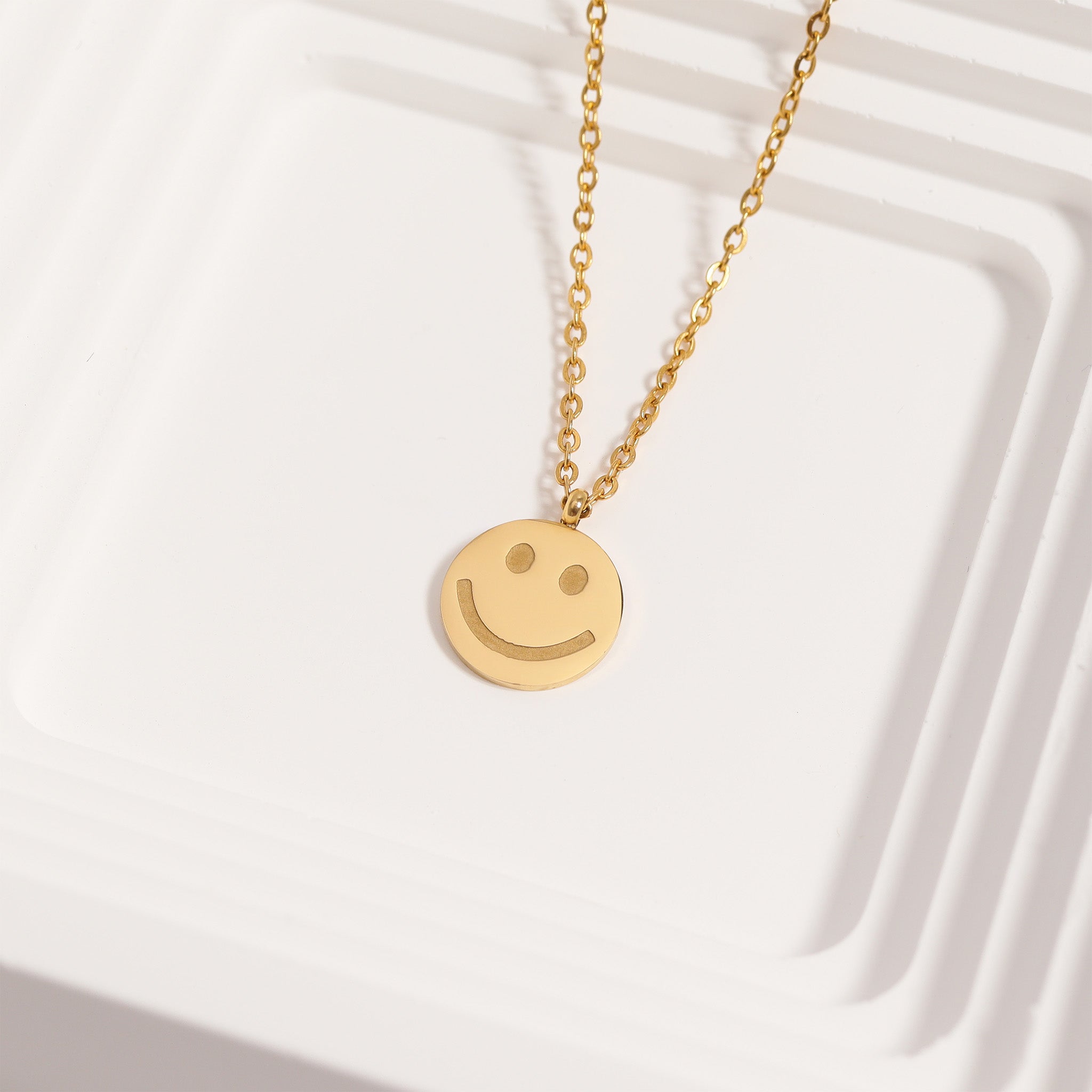 18K Gold PVD Stainless Steel Smiley Face Charm / PDL0201、mySite、dreamappss