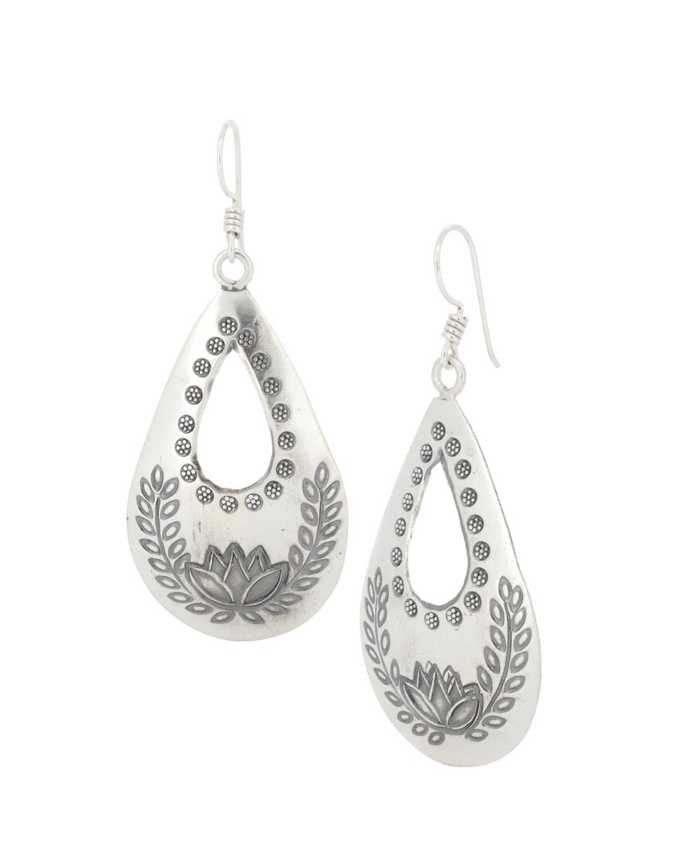 Sterling Silver Lotus Dangle Earrings、mySite、topwebapps