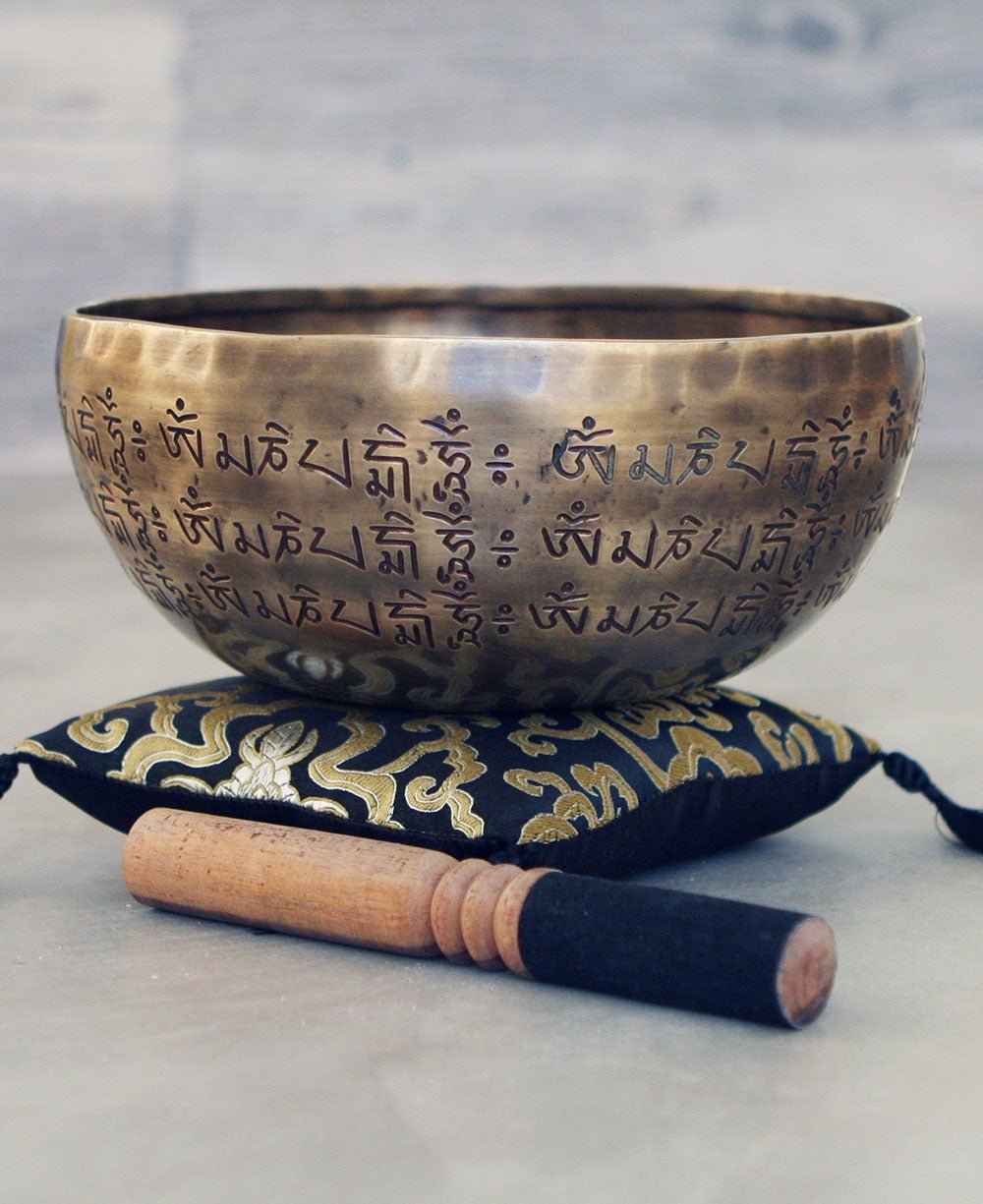 Premium Engraved Mantra Hand Hammered Singing Bowl、mySite、topwebapps