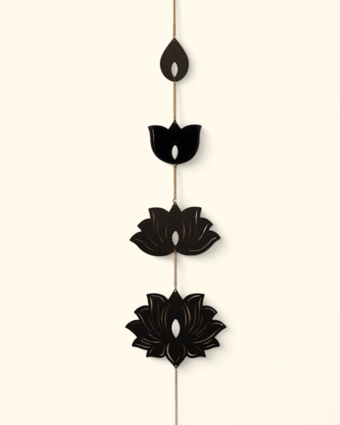 Fairtrade Blooming Lotus Meaningful Wall Hanging、mySite、topwebapps