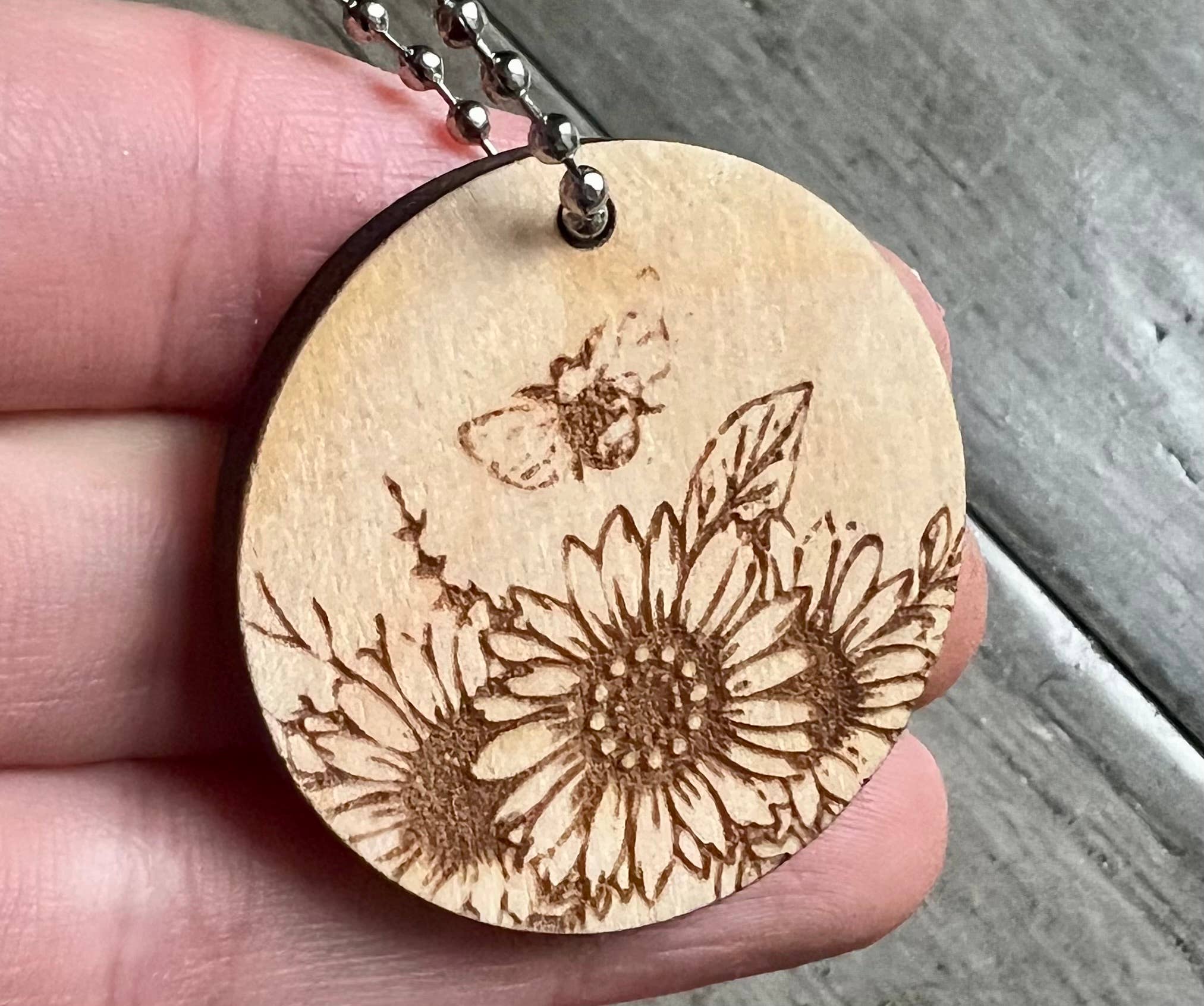 Wooden Bee Keychain with Sunflowers、mySite、g9winljtr