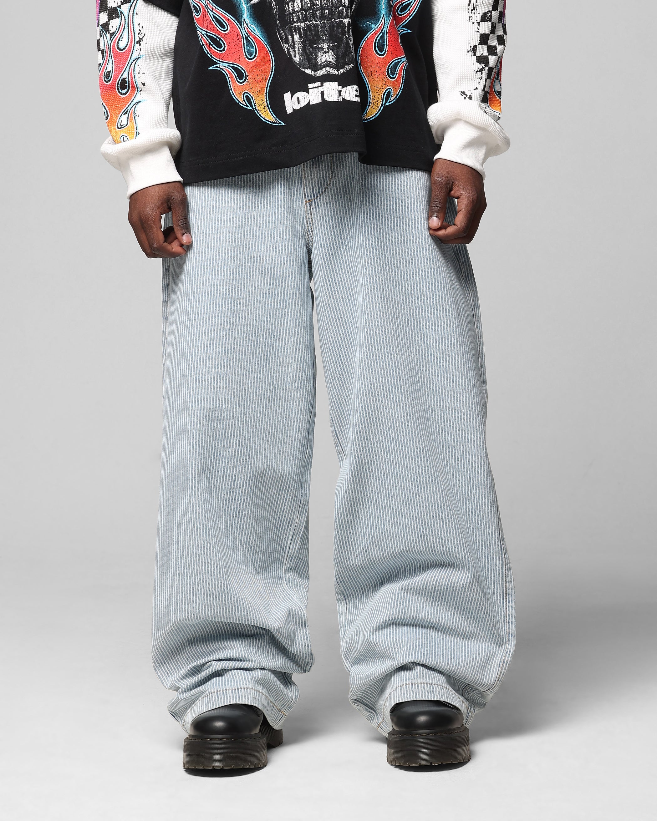 {product_title} - {shop_name}