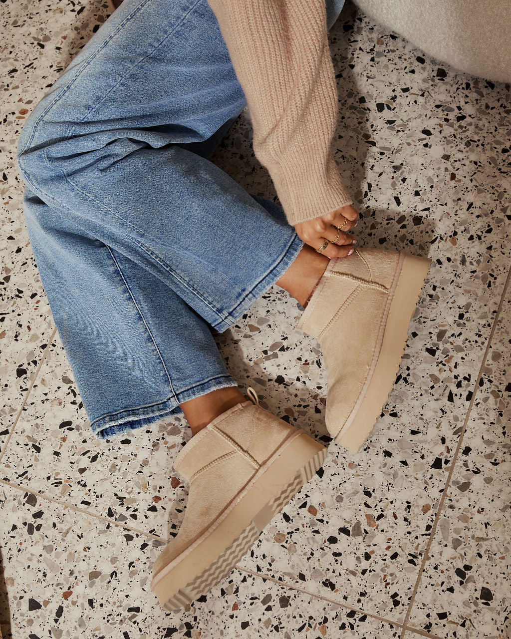 {product_title} - {shop_name}