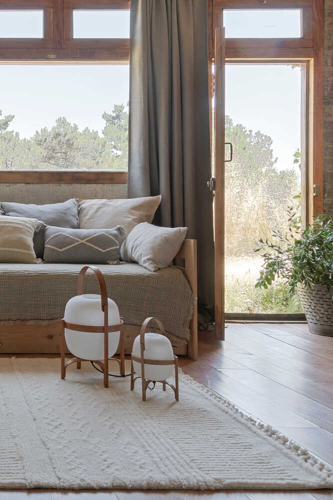 WOOL AREA RUG ARI WHITE、mySite、gigharbornorthrealestate