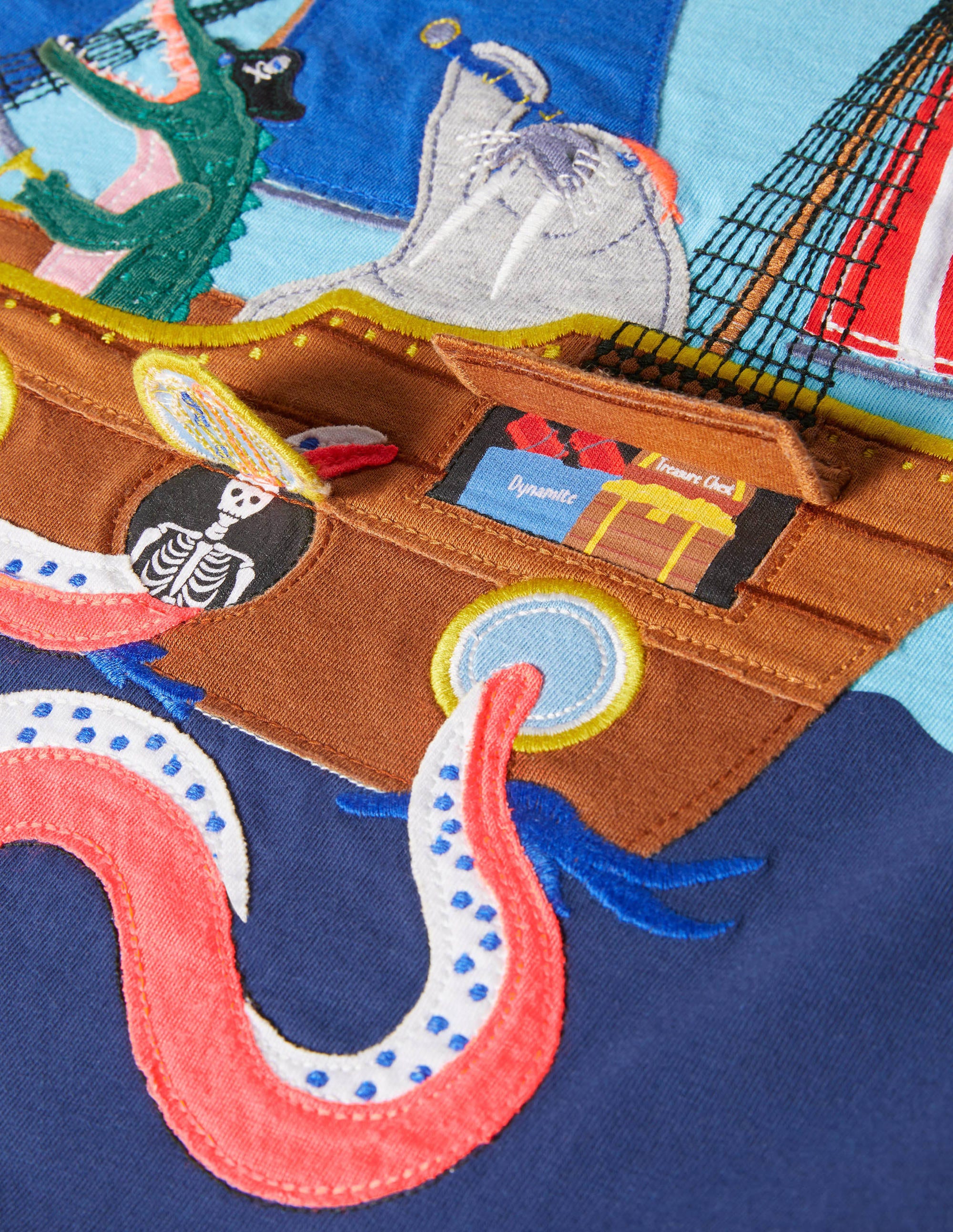  Lift-the-flap Beach T-shirt-Aqua Blue Pirate Ship、mySite、ashleygrahame