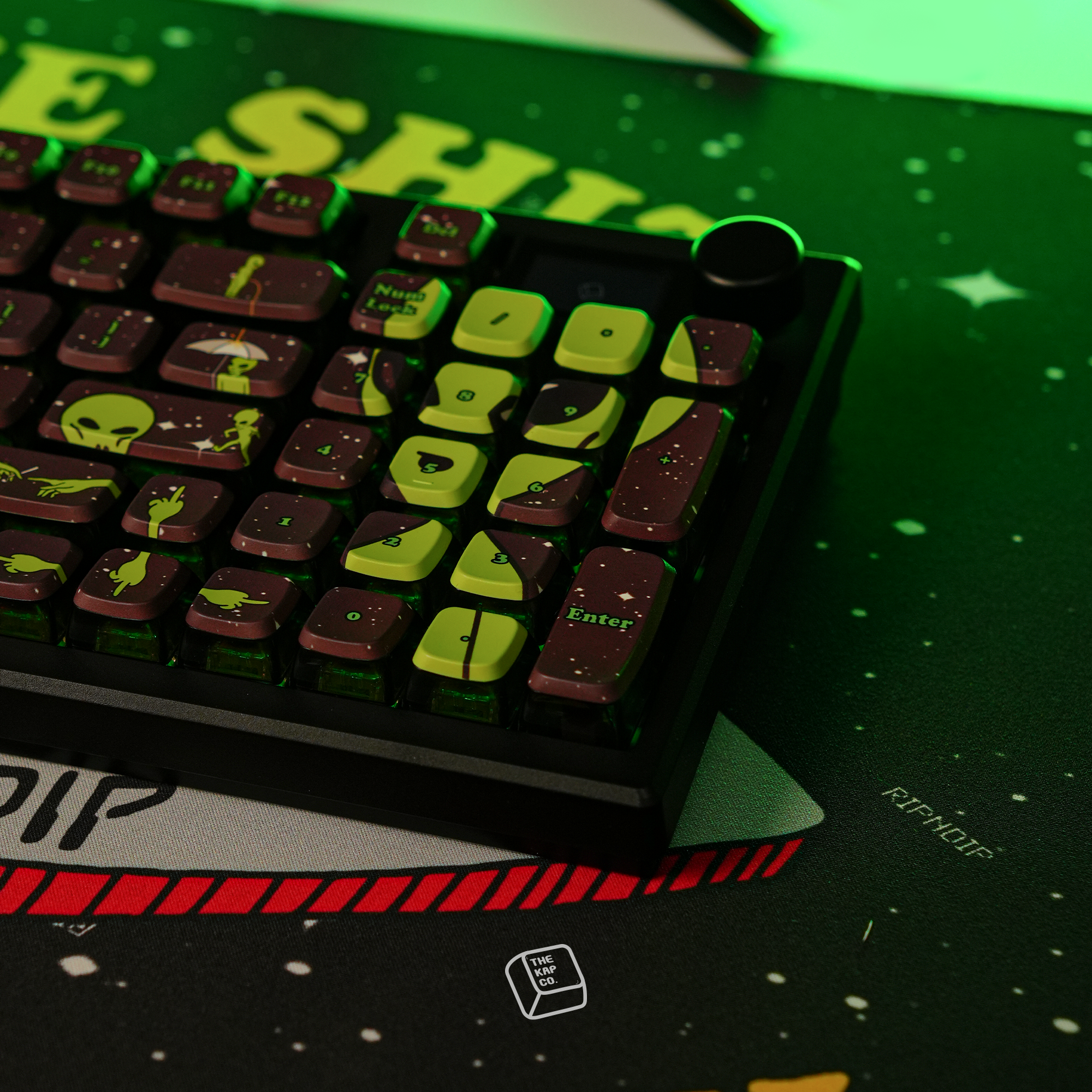  We Out Here Keyboard Set (Asst)、mySite、merchandisen