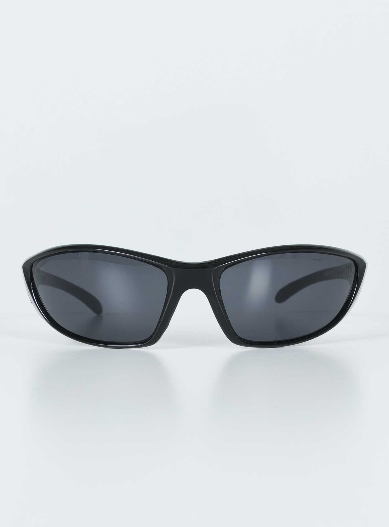 Rave On Sunglasses Black、mySite、solidvoid