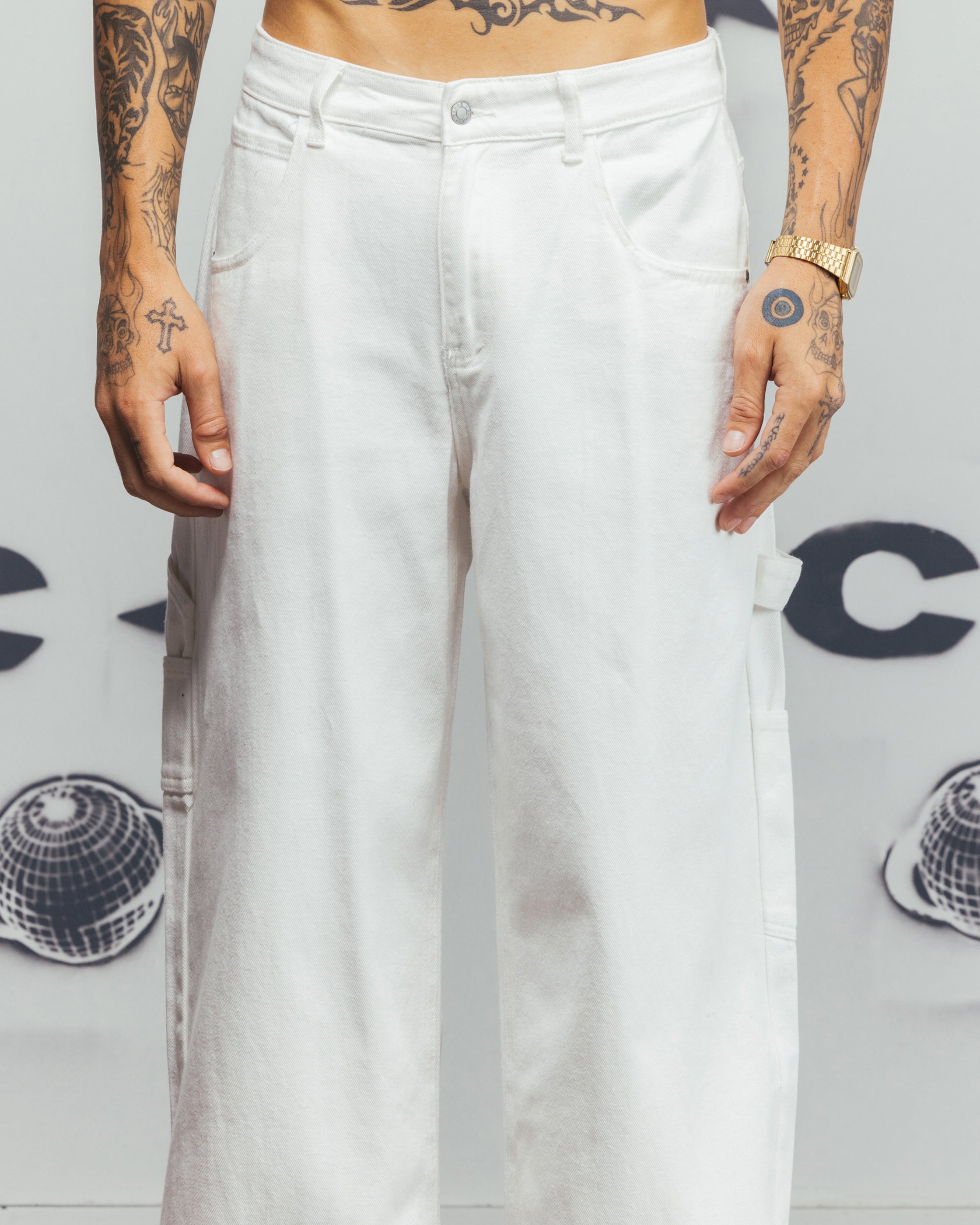 {product_title} - {shop_name}