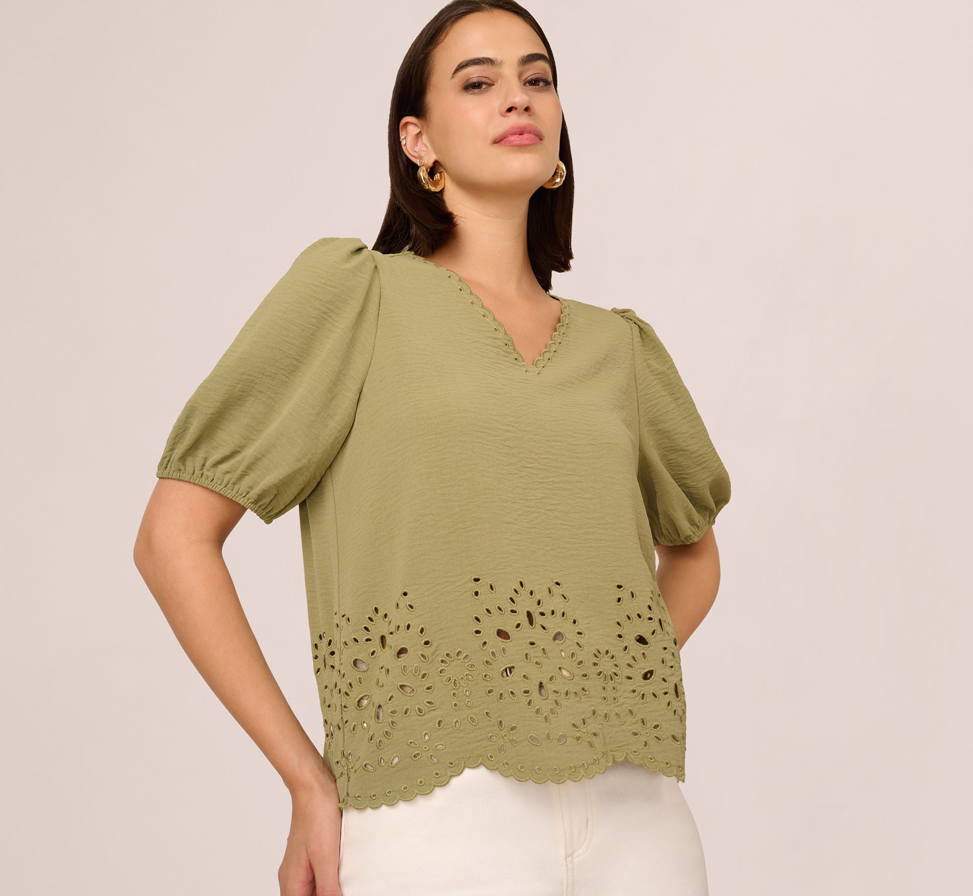 Short Sleeve Scalloped Eyelet Top In Oil Green、mySite、solidvoid