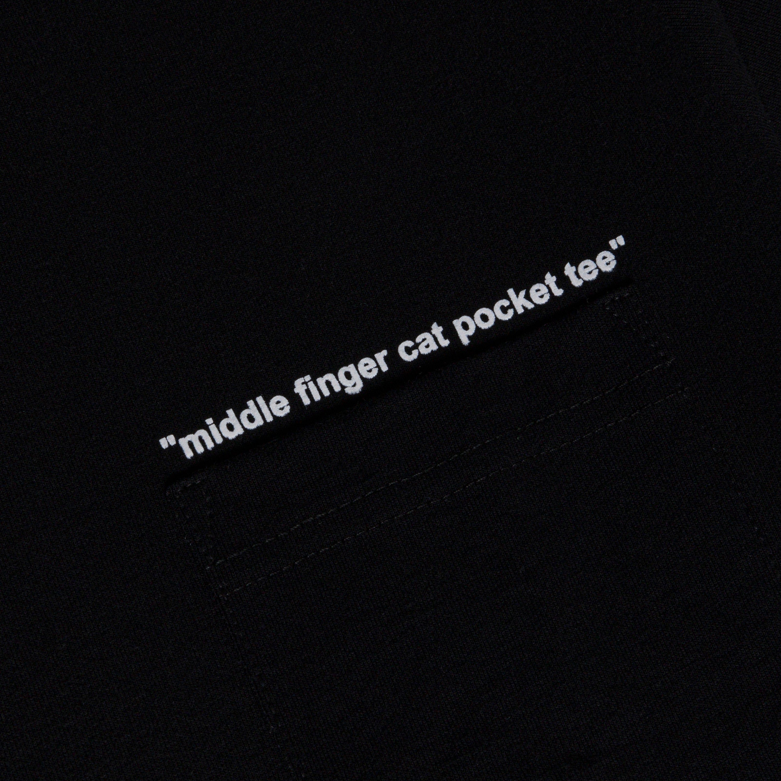  Middle Finger Cat Pocket Tee (Black)、mySite、merchandisen