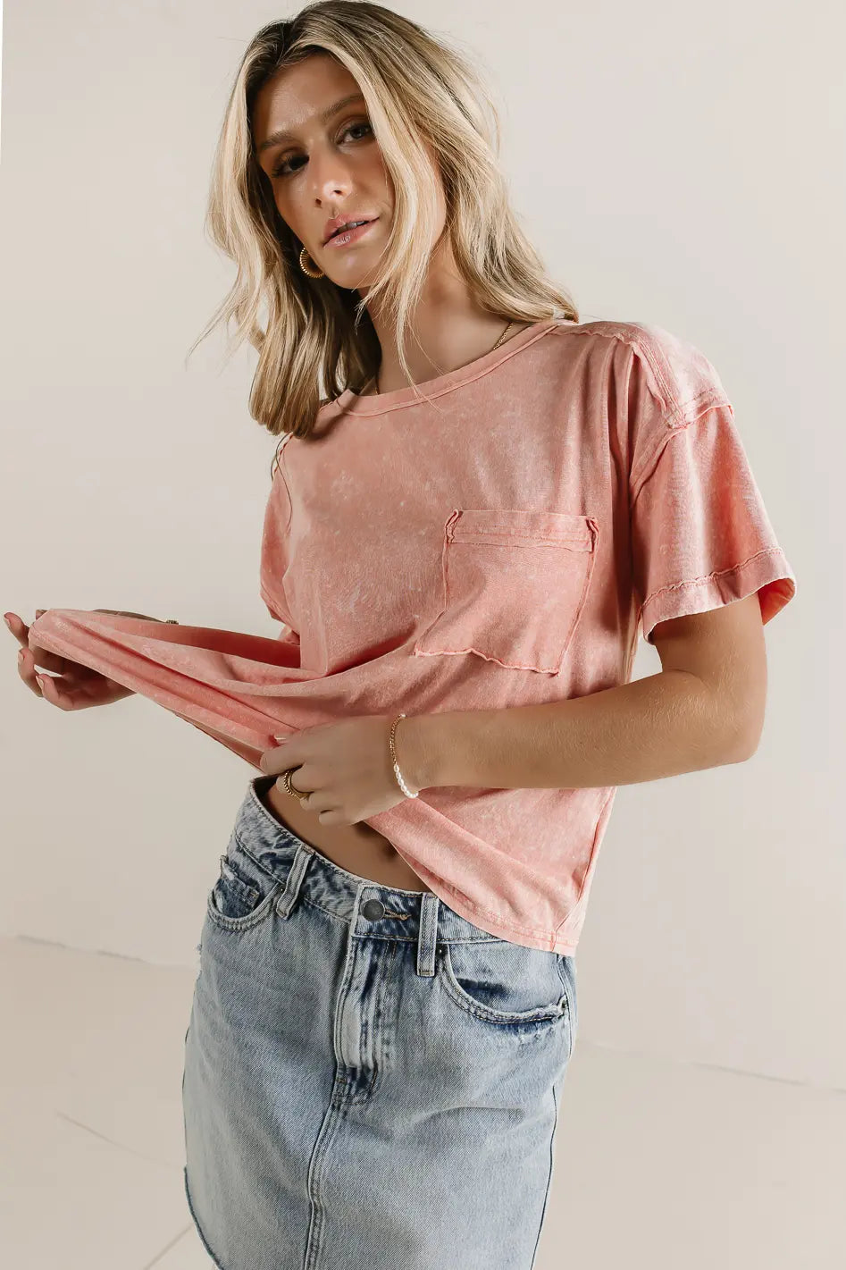 {product_title} - {shop_name}