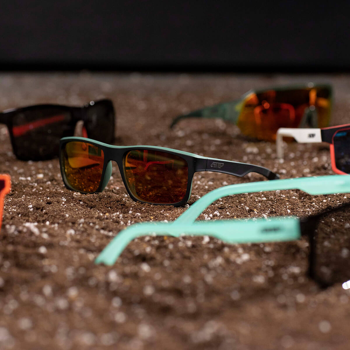 Deuce Sunglasses、mySite、dreamappss