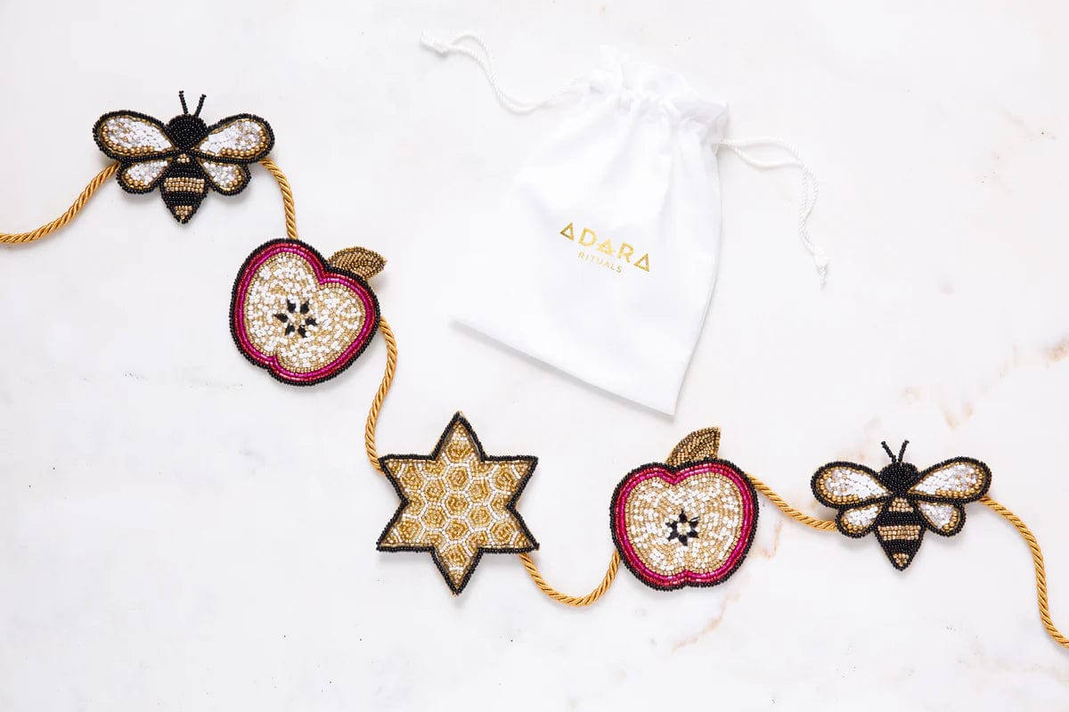 Devra Apple and Honey Beaded Garland、mySite、topwebapps