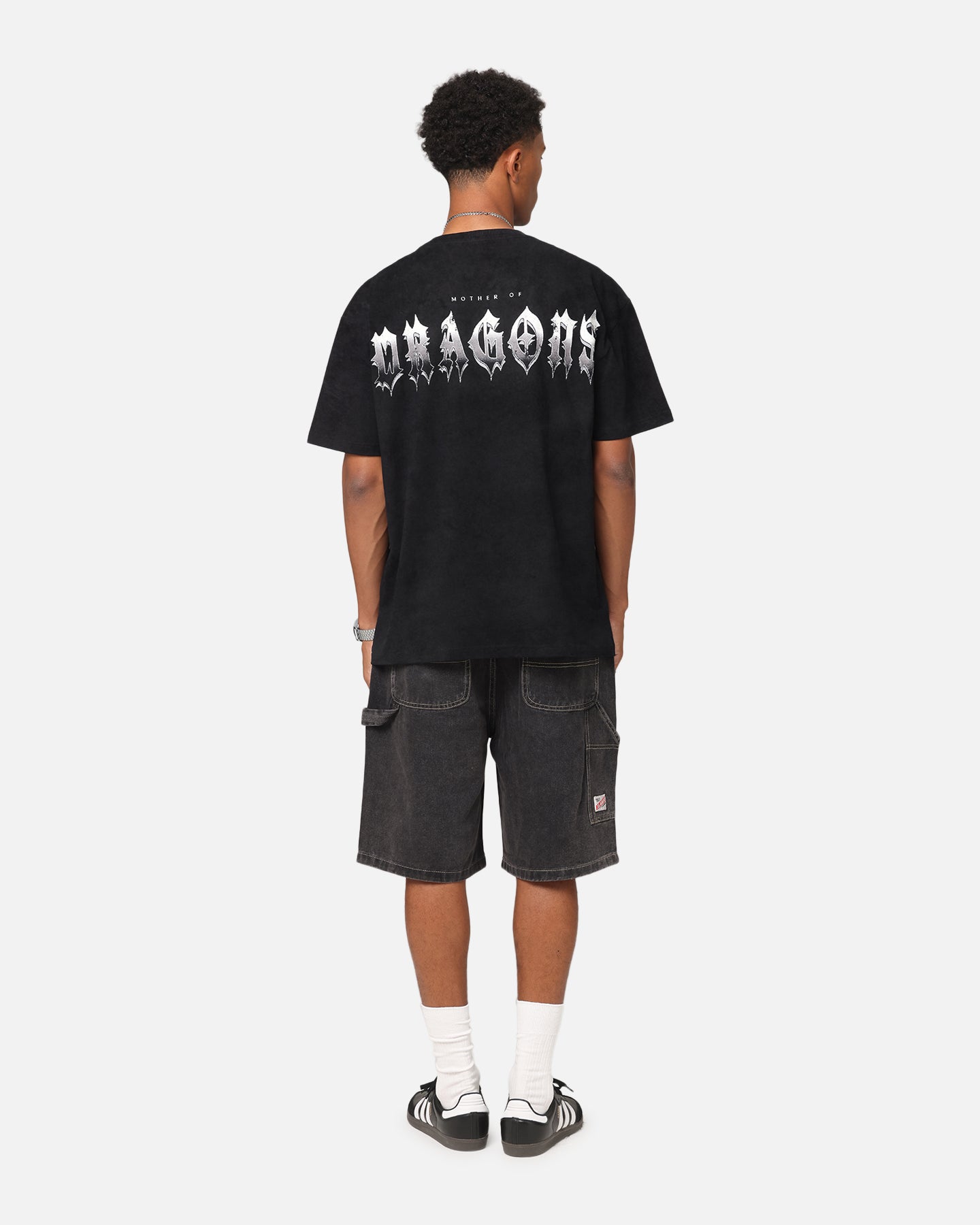 {product_title} - {shop_name}